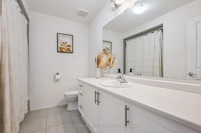 Additional image 23 of 14 Roywood St