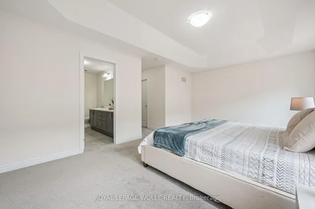 Additional image 20 of 14 Roywood St