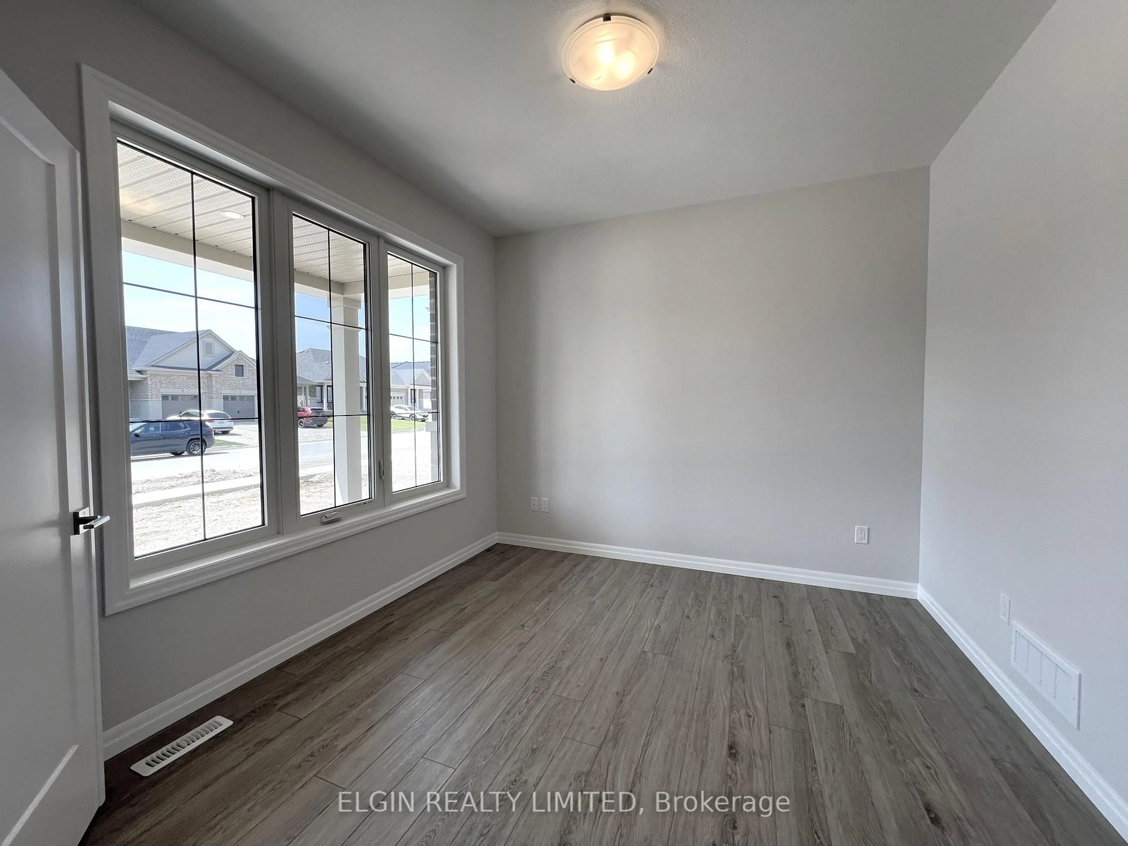 A pic of a room for 29 Dunning Way, St. Thomas Ontario N5R 0P7