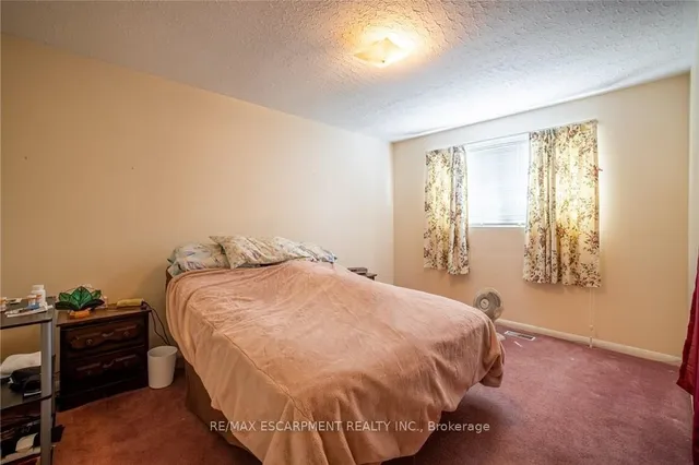 Additional property image - 176 Laurier Ave