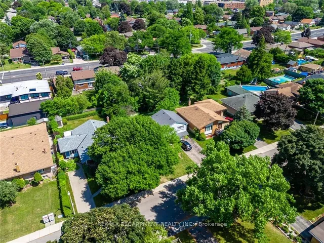Additional property image - 176 Laurier Ave