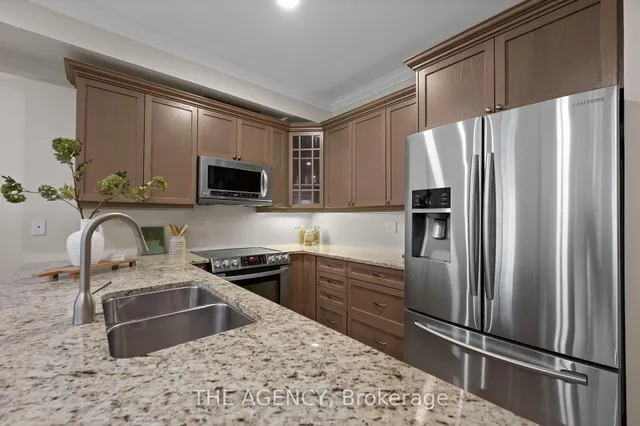 Additional property image - 54 Nisbet Blvd Unit 20