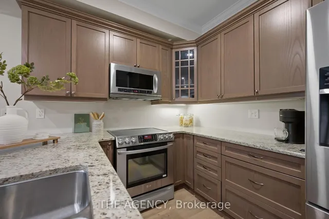 Additional property image - 54 Nisbet Blvd Unit 20
