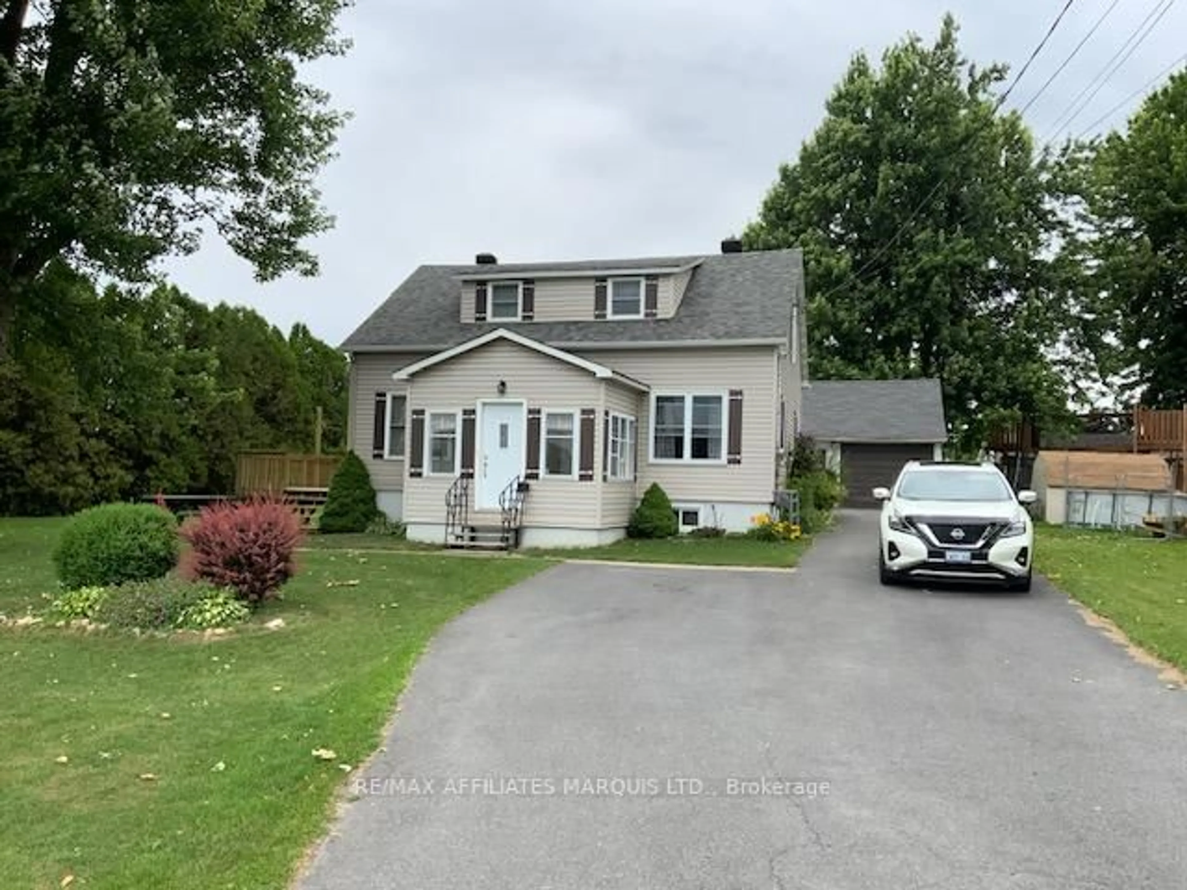 A pic from outside/outdoor area/front of a property/back of a property/a pic from drone, street for 17225 CORNWALL CENTRE RD. Rd, South Stormont Ontario K6K 1M3