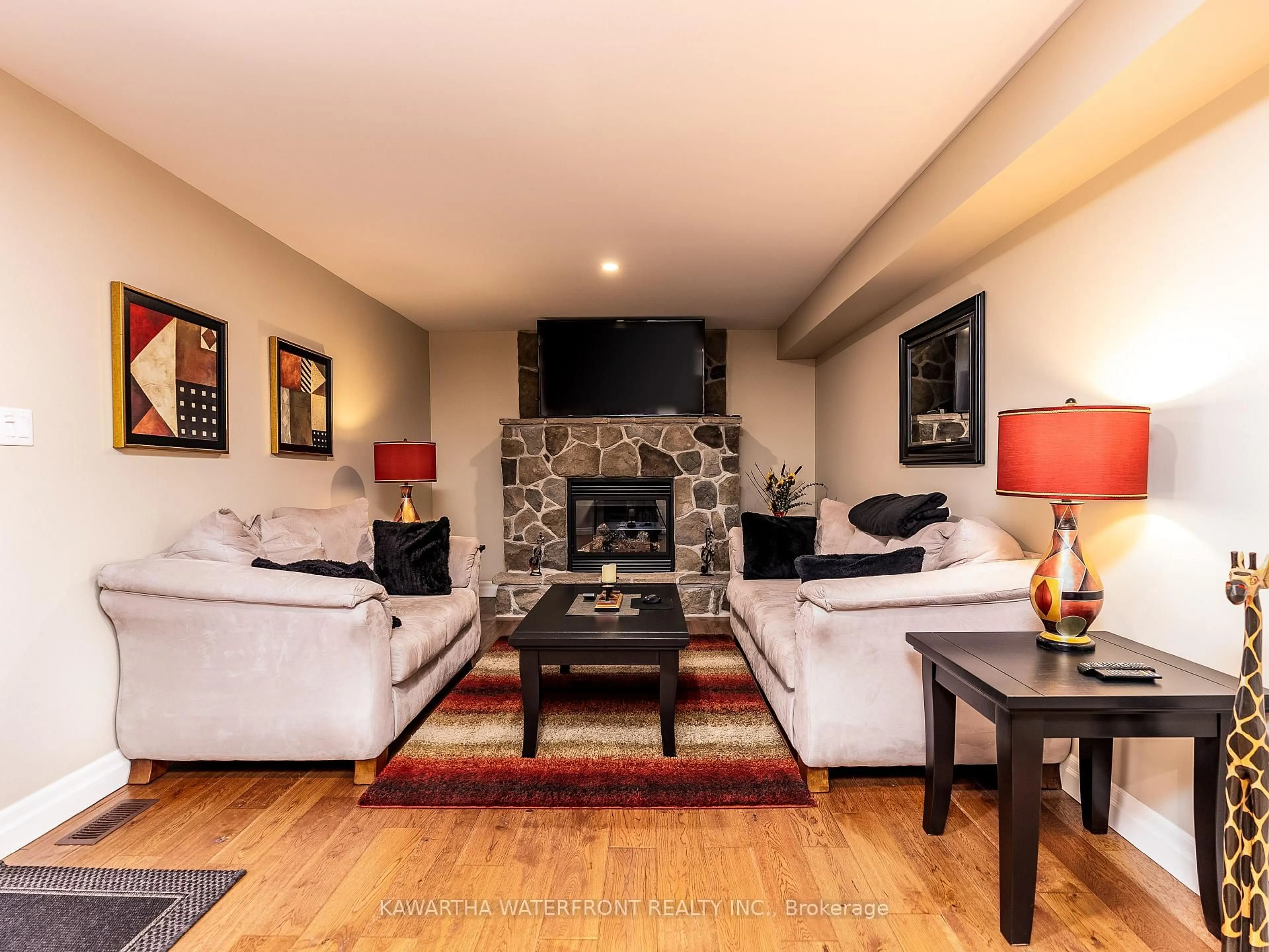 Living room with furniture, unknown for 33 Northline Rd, Kawartha Lakes Ontario K0M 1N0