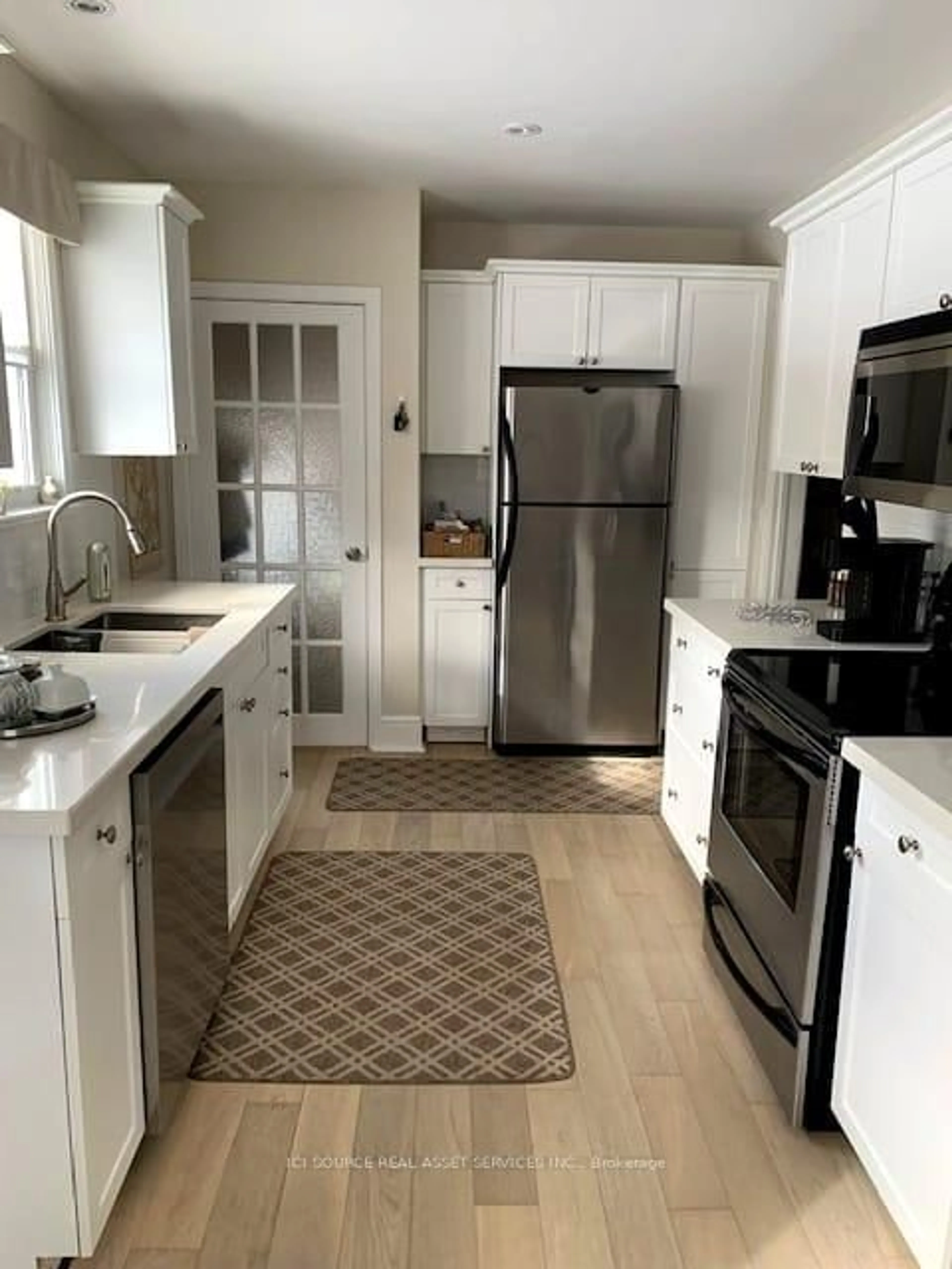 Unknown for 20 Hillier Cres, Brantford Ontario N3R 1X1