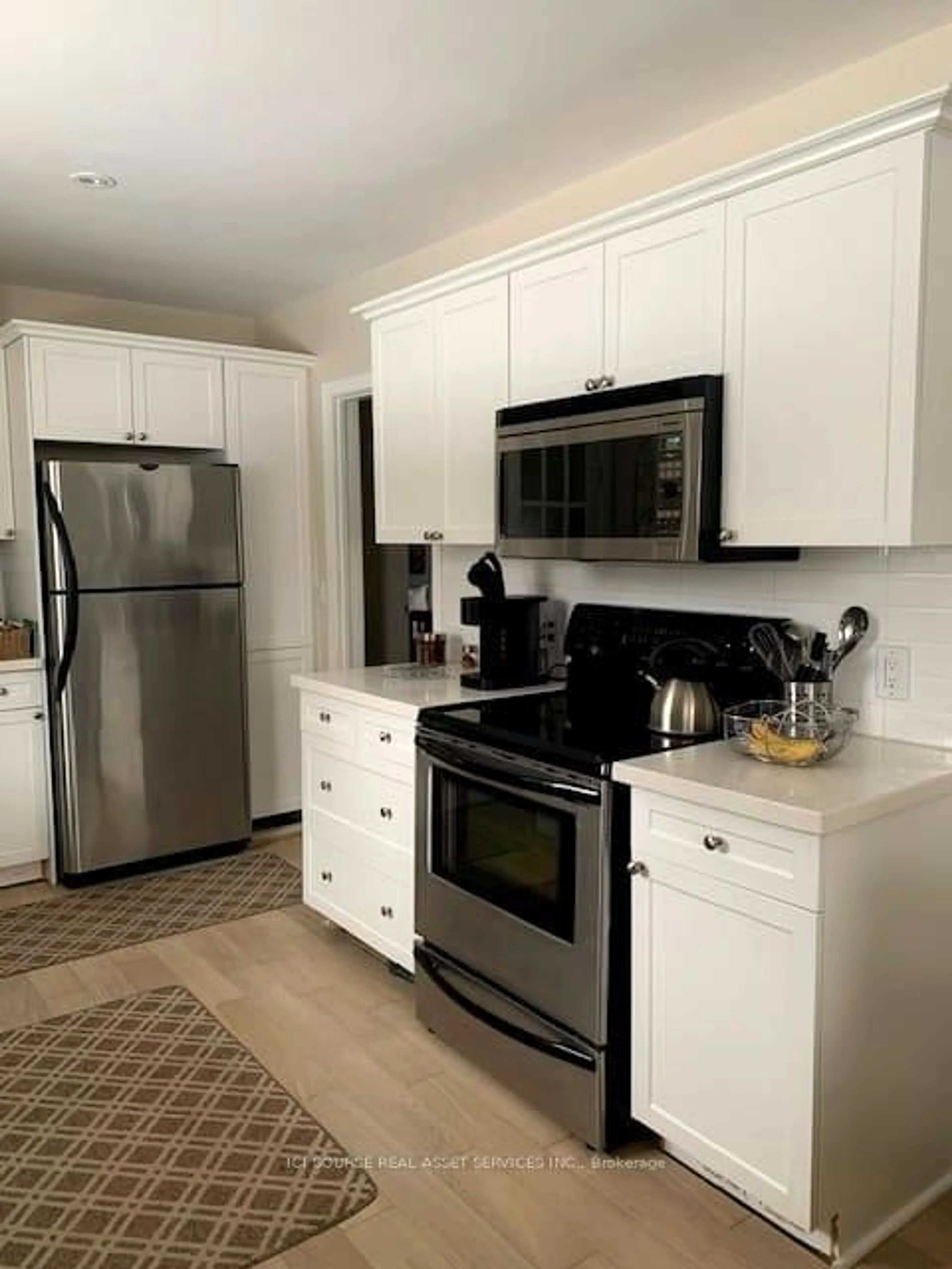 Unknown for 20 Hillier Cres, Brantford Ontario N3R 1X1