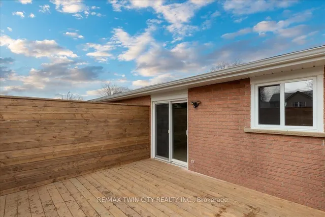 Additional property image - 2 Pipers Green Crt