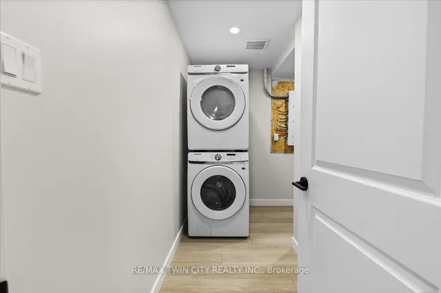 Additional property image - 2 Pipers Green Crt