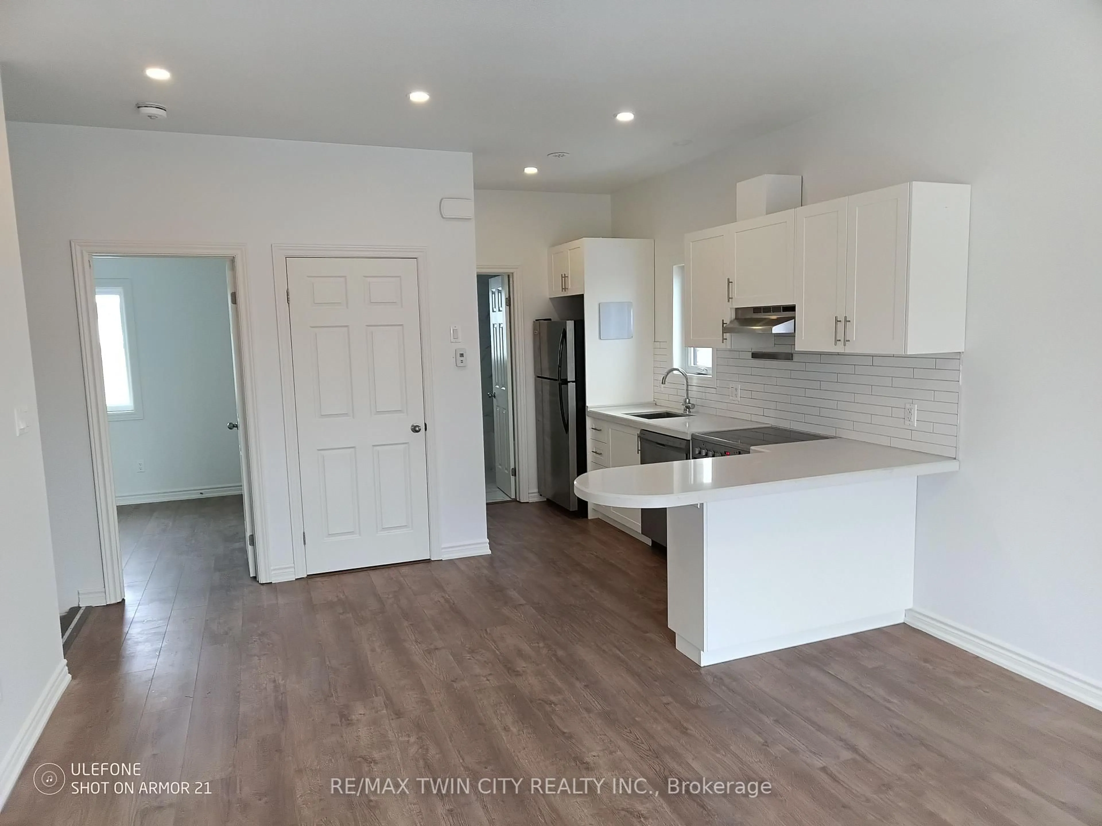 Open concept kitchen, unknown for 164 Heiman St #9C, Kitchener Ontario N2M 0B8