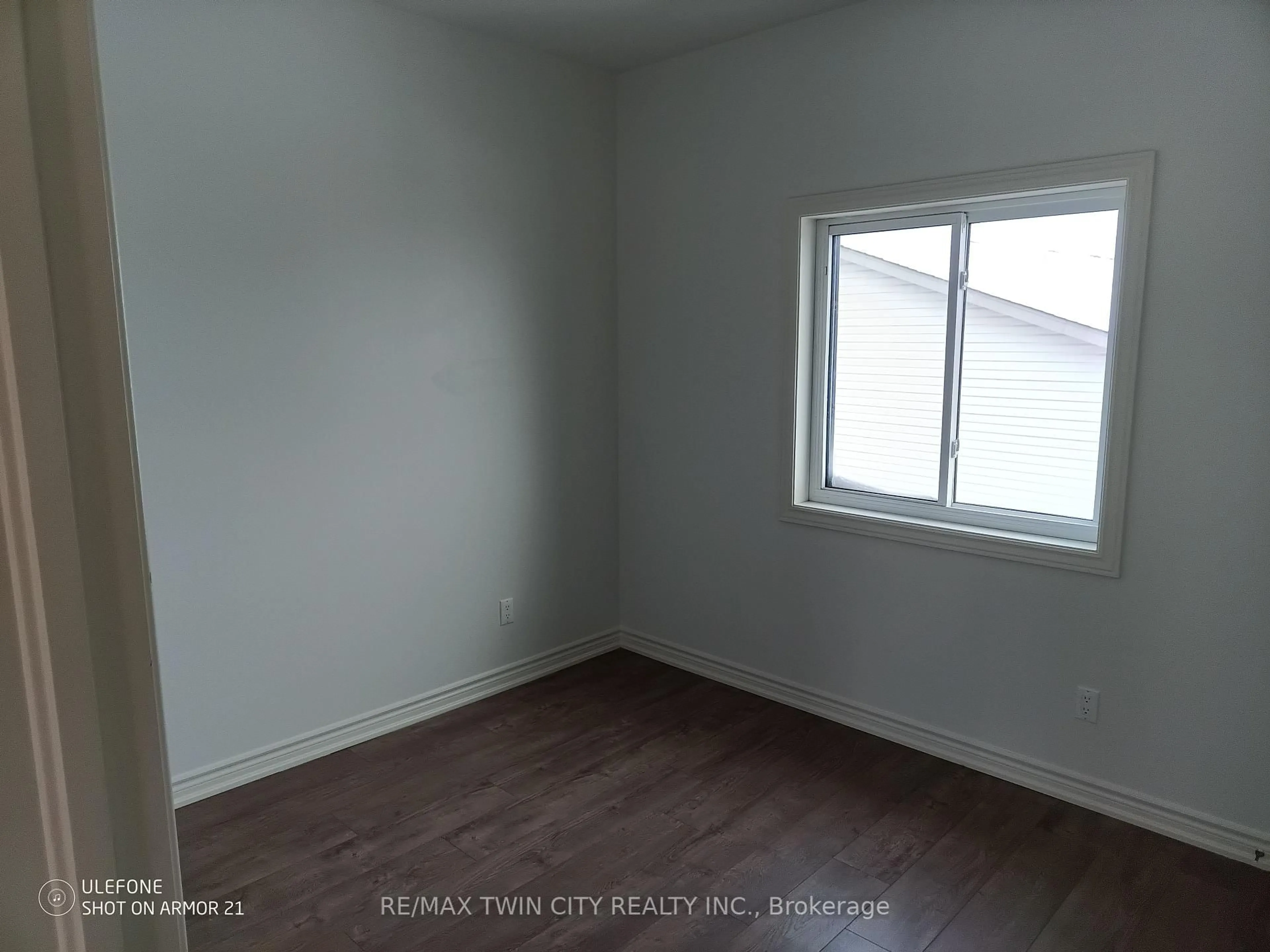 A pic of a room for 164 Heiman St #9C, Kitchener Ontario N2M 0B8
