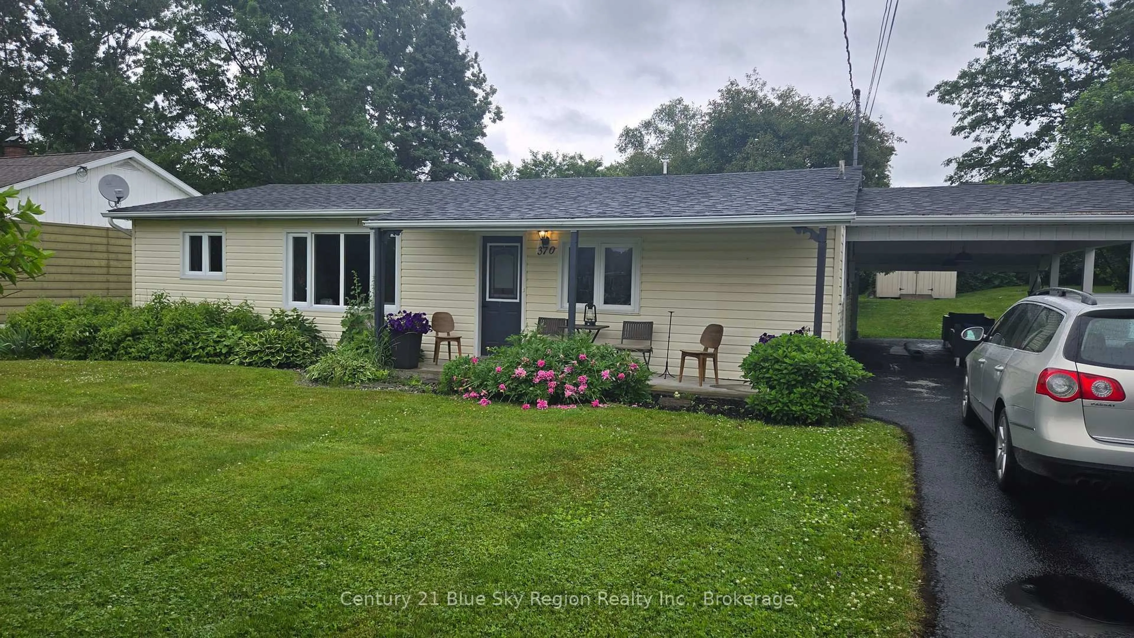 Unknown for 370 Elm St, Powassan Ontario P0H 1Z0