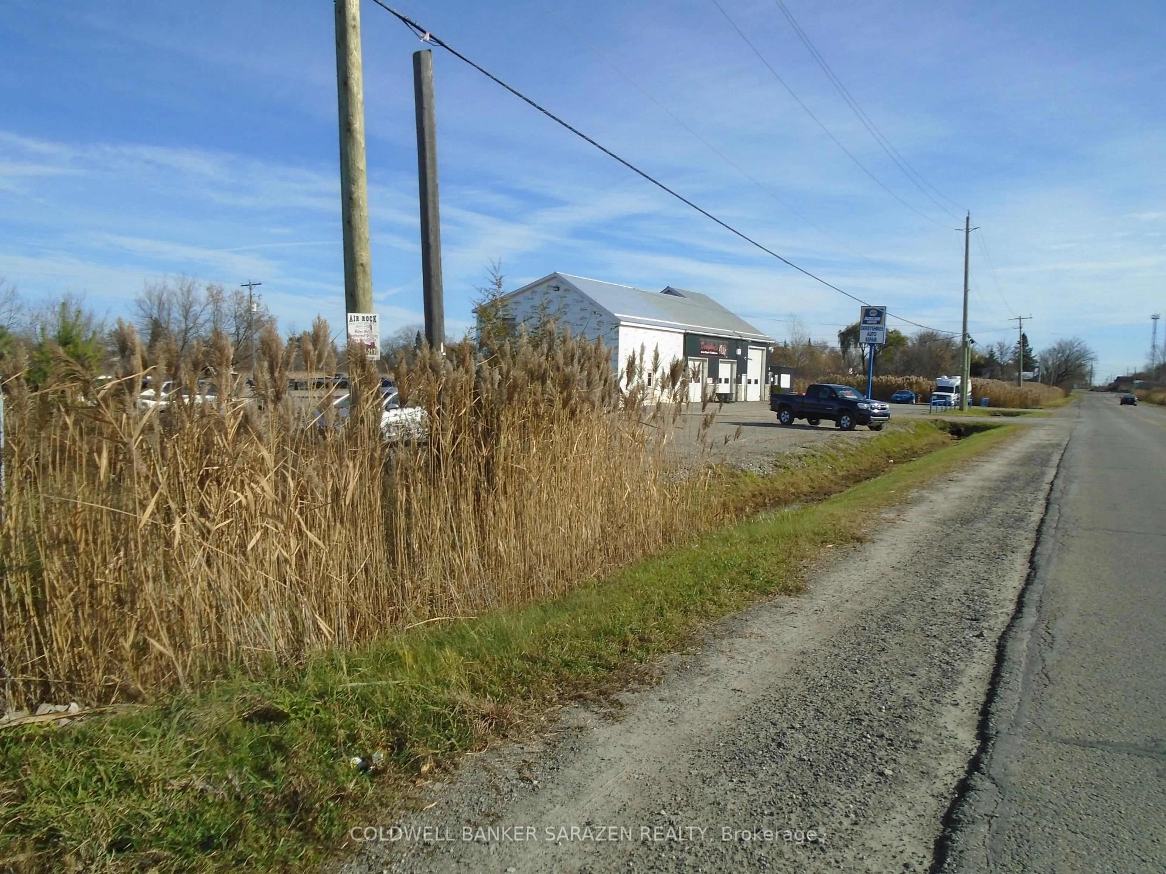 Blurry image for 49 RIDEAU AVENUE NORTH Rd, Smiths Falls Ontario K7A 4W1