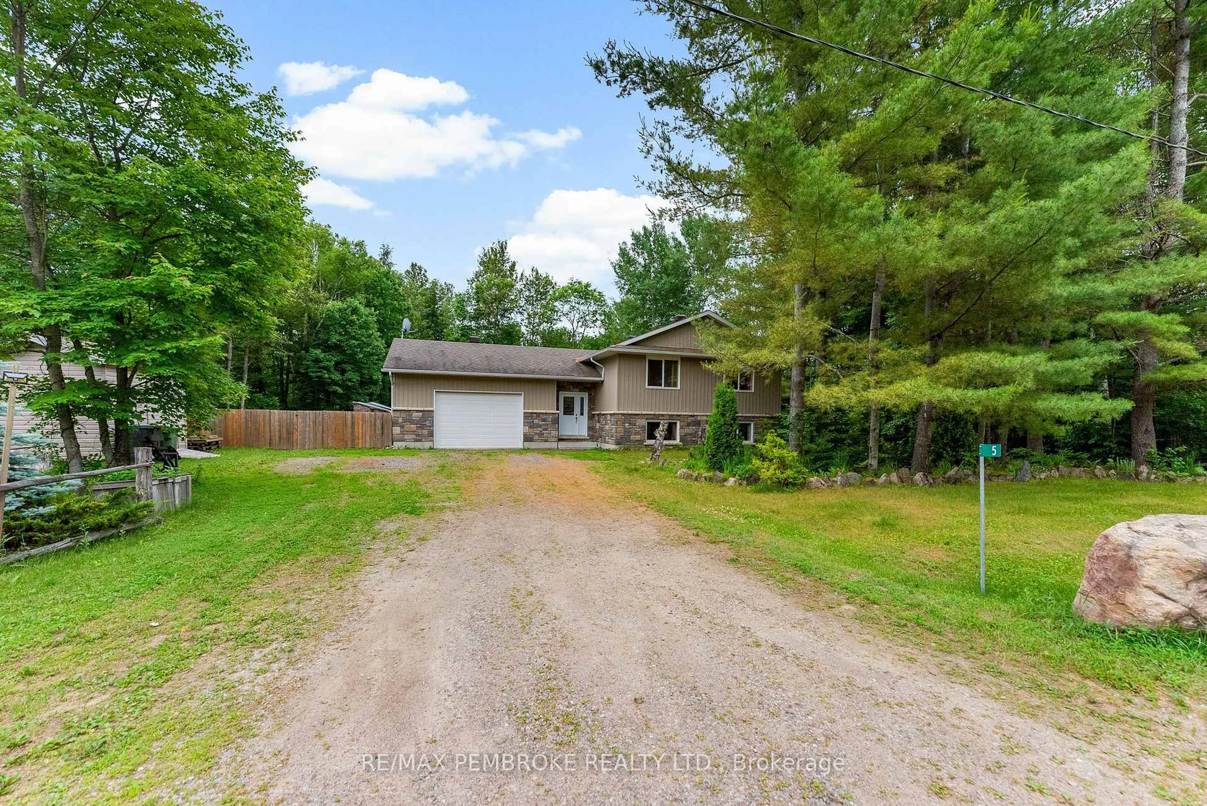 A pic from outside/outdoor area/front of a property/back of a property/a pic from drone, unknown for 5 Pitzner Rd, Petawawa Ontario K8A 6W7