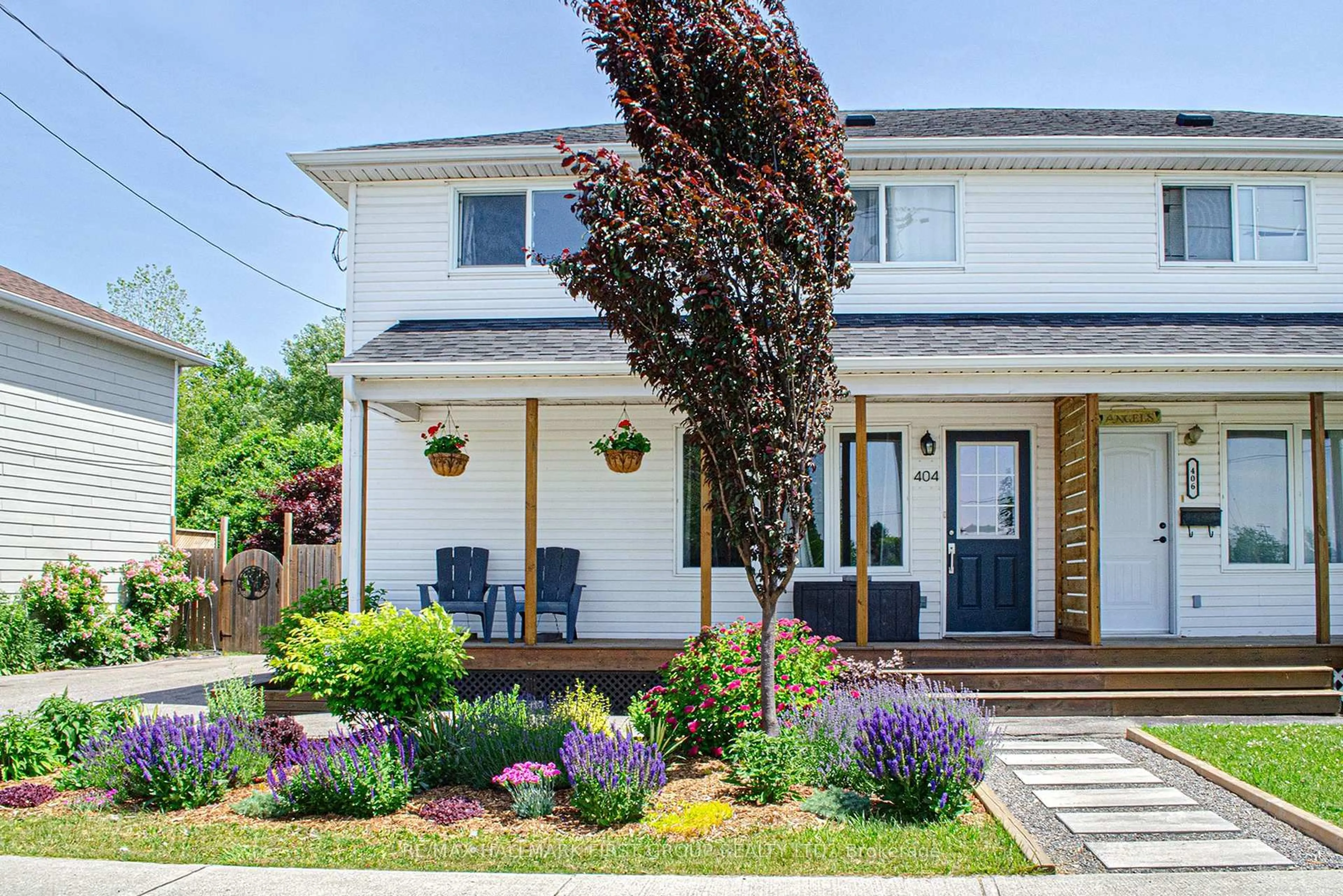 Home with brick exterior material, street for 404 Alexandria Dr, Cobourg Ontario K9A 5T1