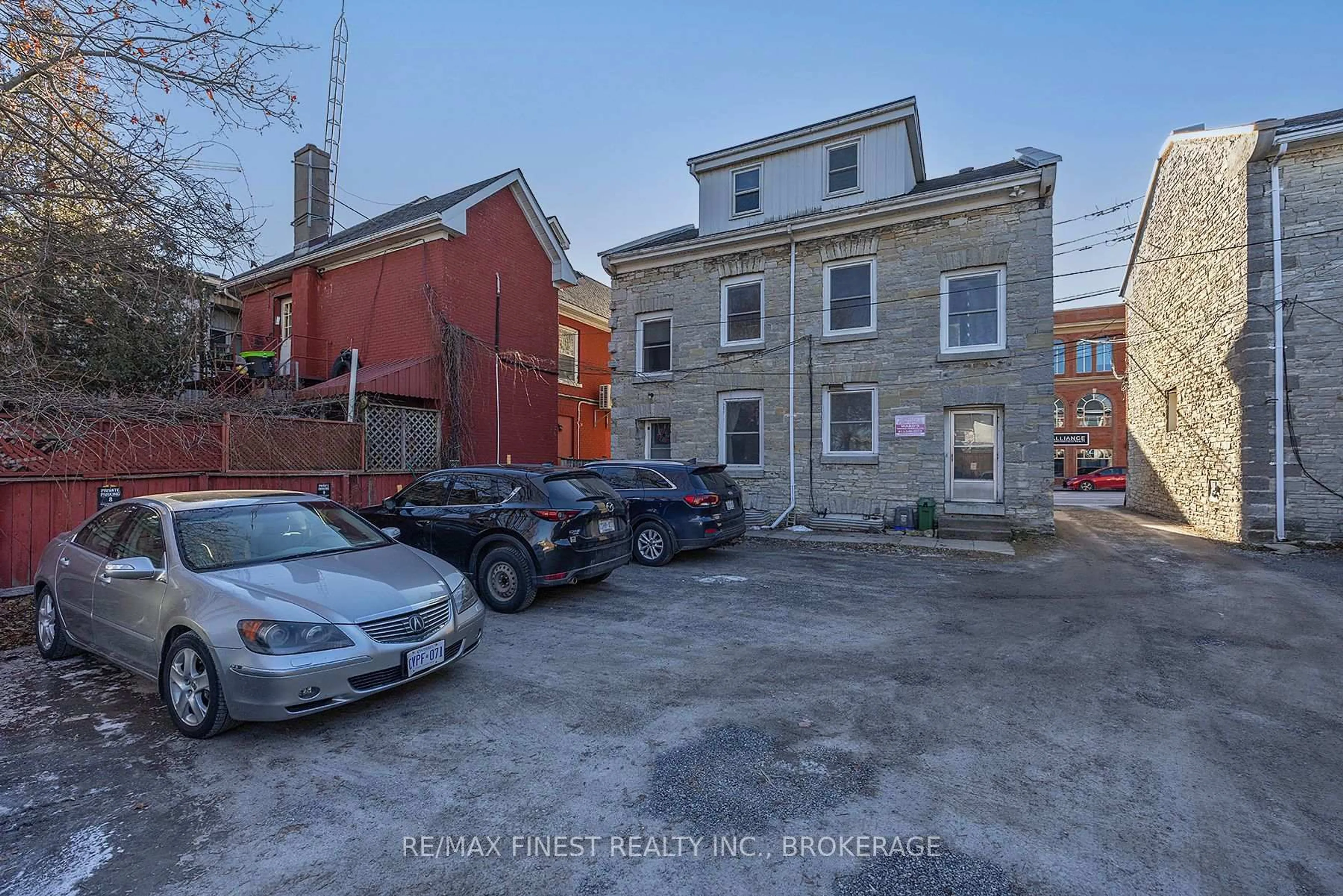 A pic from outside/outdoor area/front of a property/back of a property/a pic from drone, street for 79-81 Queen St, Kingston Ontario K7K 1A5
