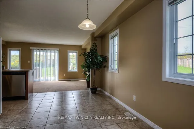 Additional image 8 of 260 Countrystone Cres