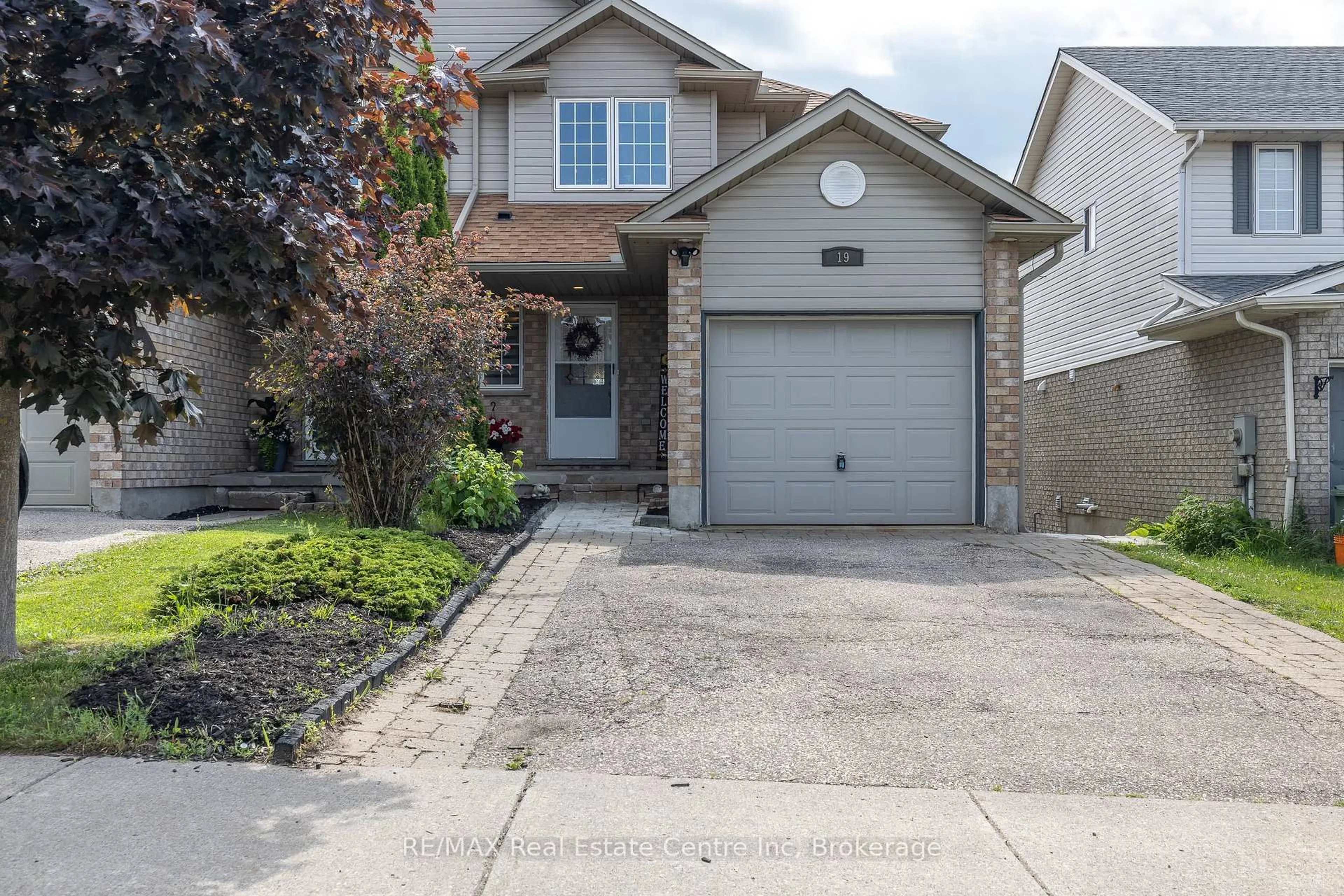 Unknown for 19 Sandcreek Lane, Guelph Ontario N1E 7K9