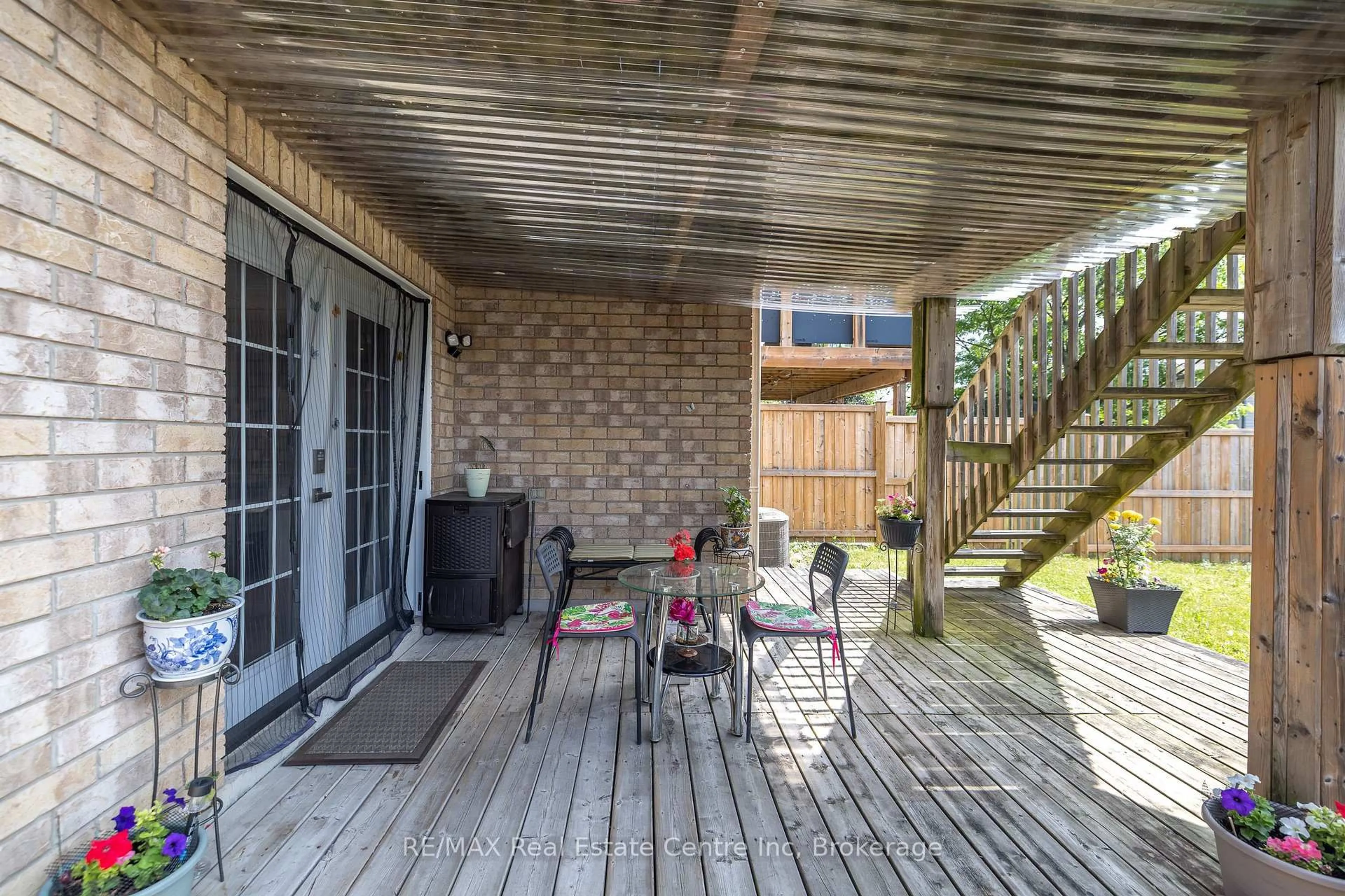 Patio, street for 19 Sandcreek Lane, Guelph Ontario N1E 7K9