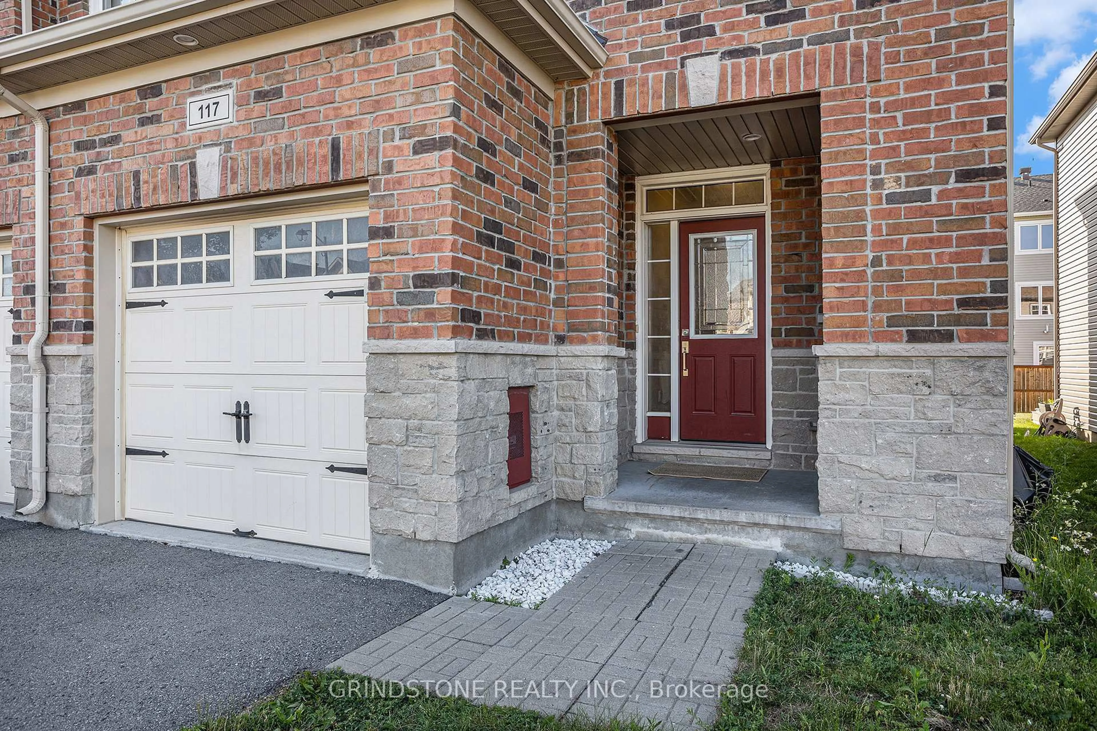 Unknown for 117 Westphalian Ave, Ottawa Ontario K2V 0A3