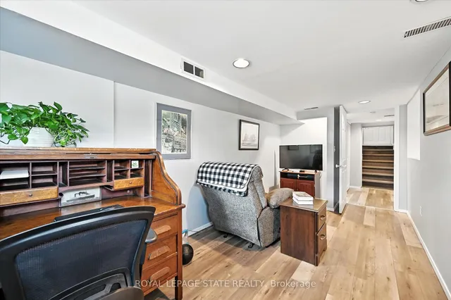 Additional property image - 579 Barnaby St
