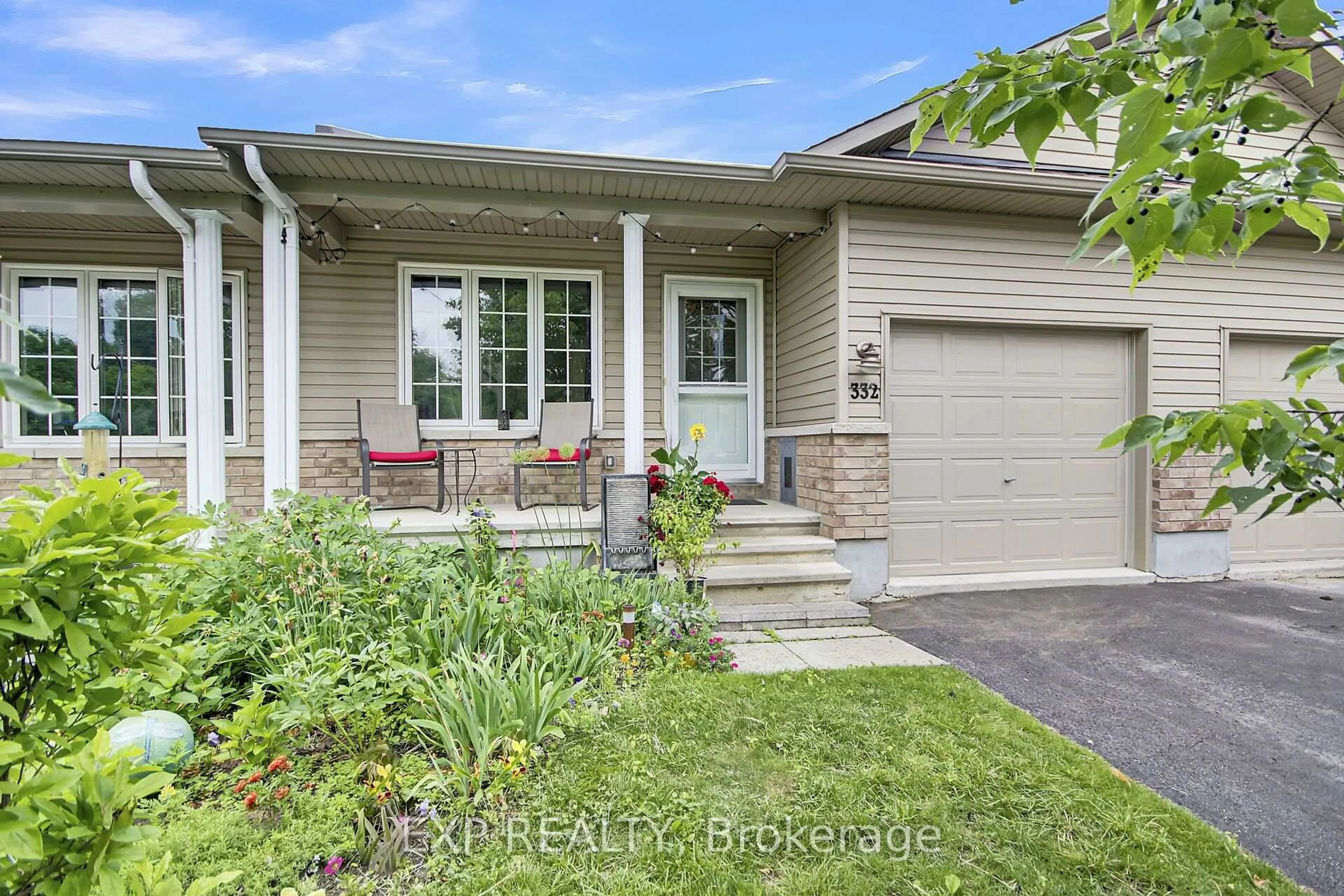 Unknown for 332 Finner Crt, Almonte Ontario K0A 1A0