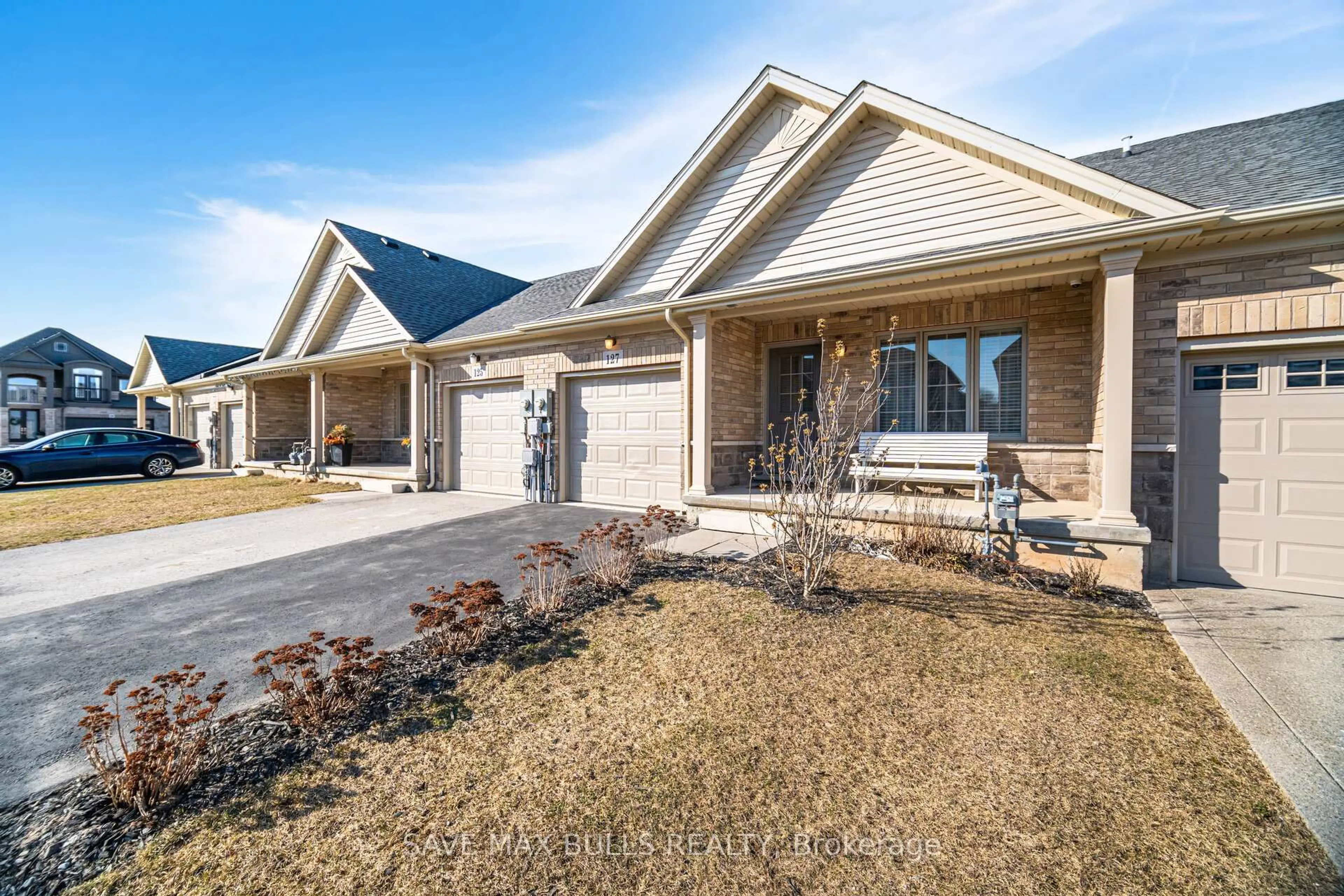 Home with brick exterior material, street for 127 ACACIA Rd, Pelham Ontario L0S 1E6