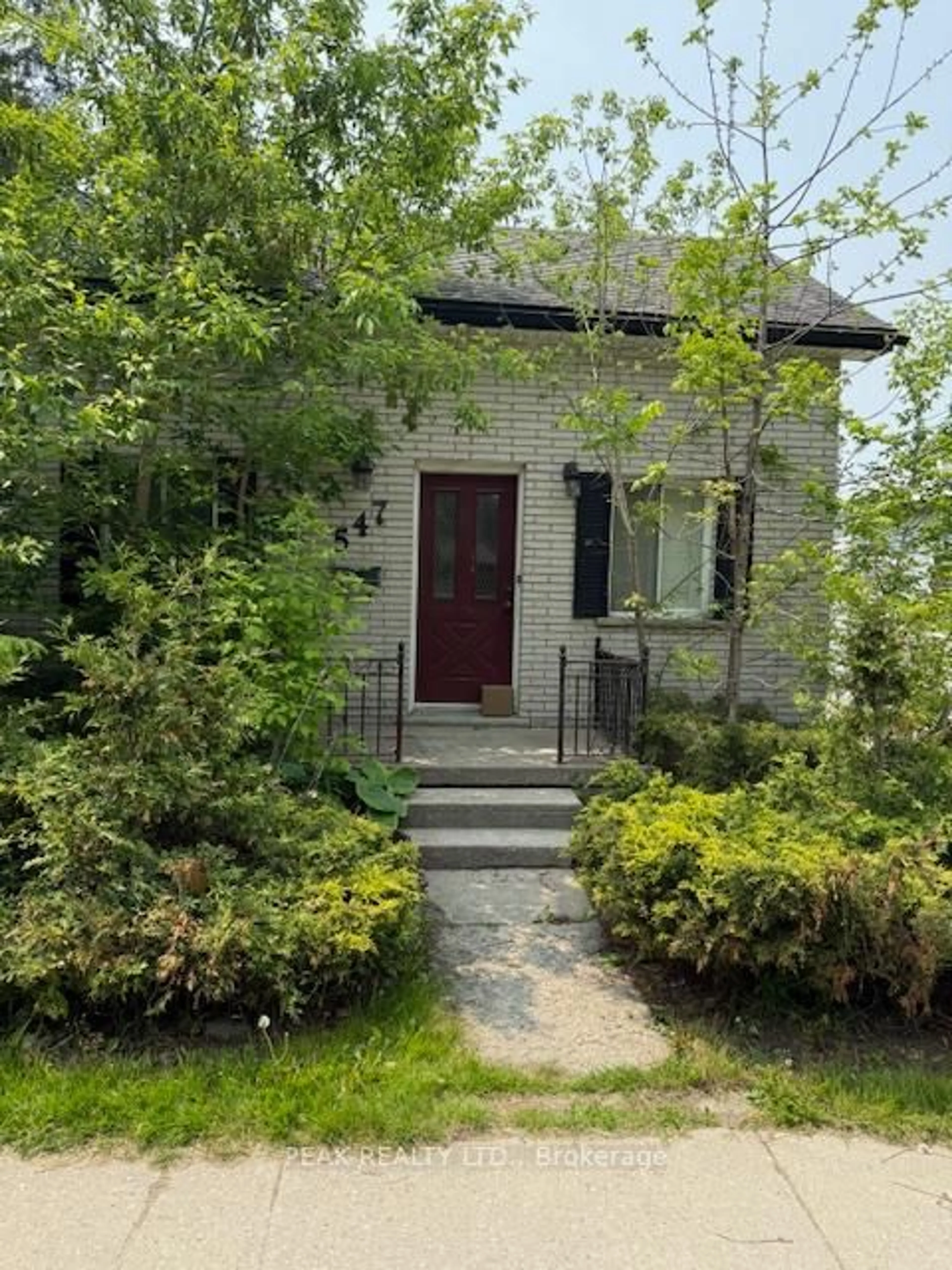 Unknown for 547 Lancaster St, Kitchener Ontario N2K 1M2