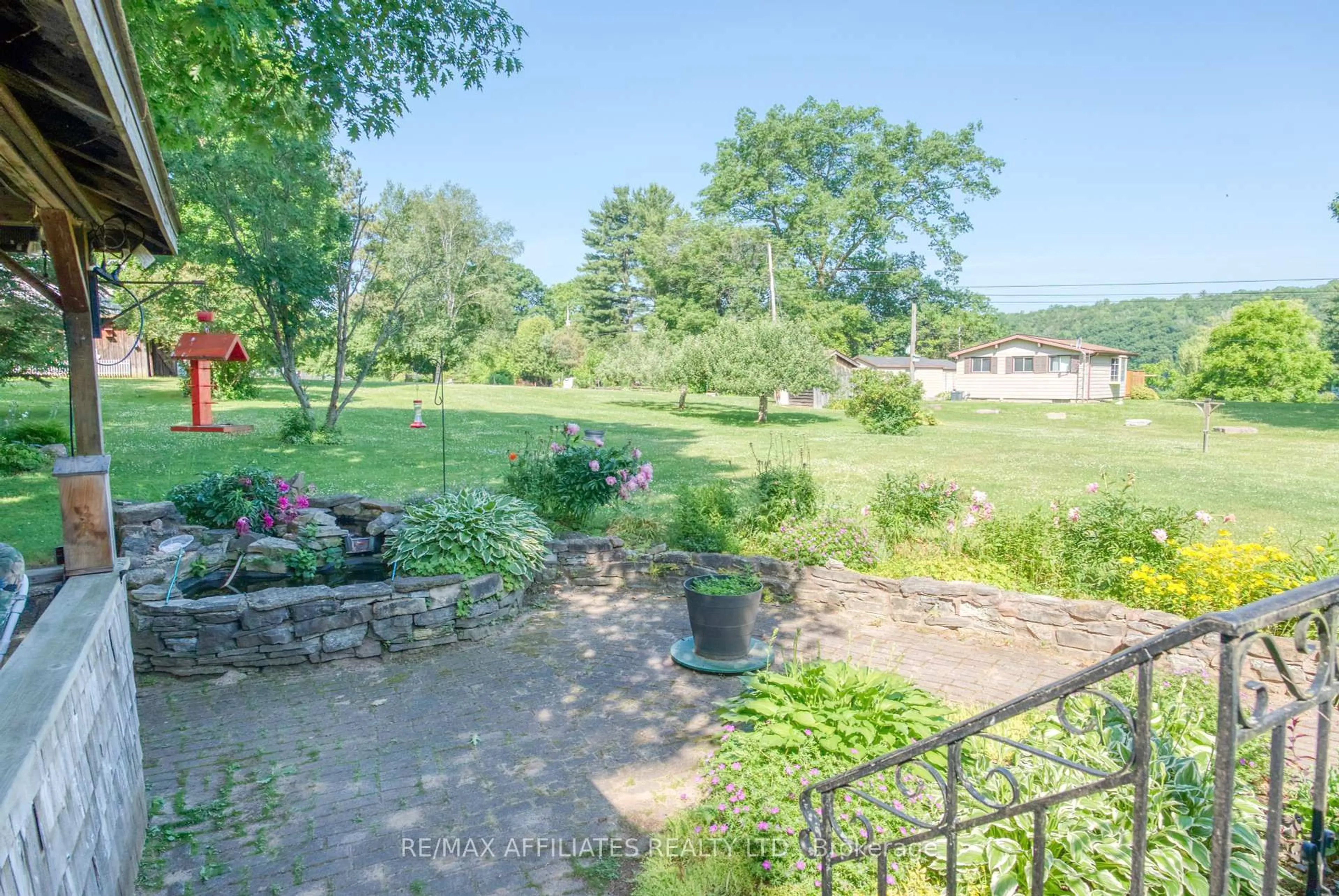 A pic from outside/outdoor area/front of a property/back of a property/a pic from drone, unknown for 49 Mountain Rd, Westport Ontario K0G 1X0