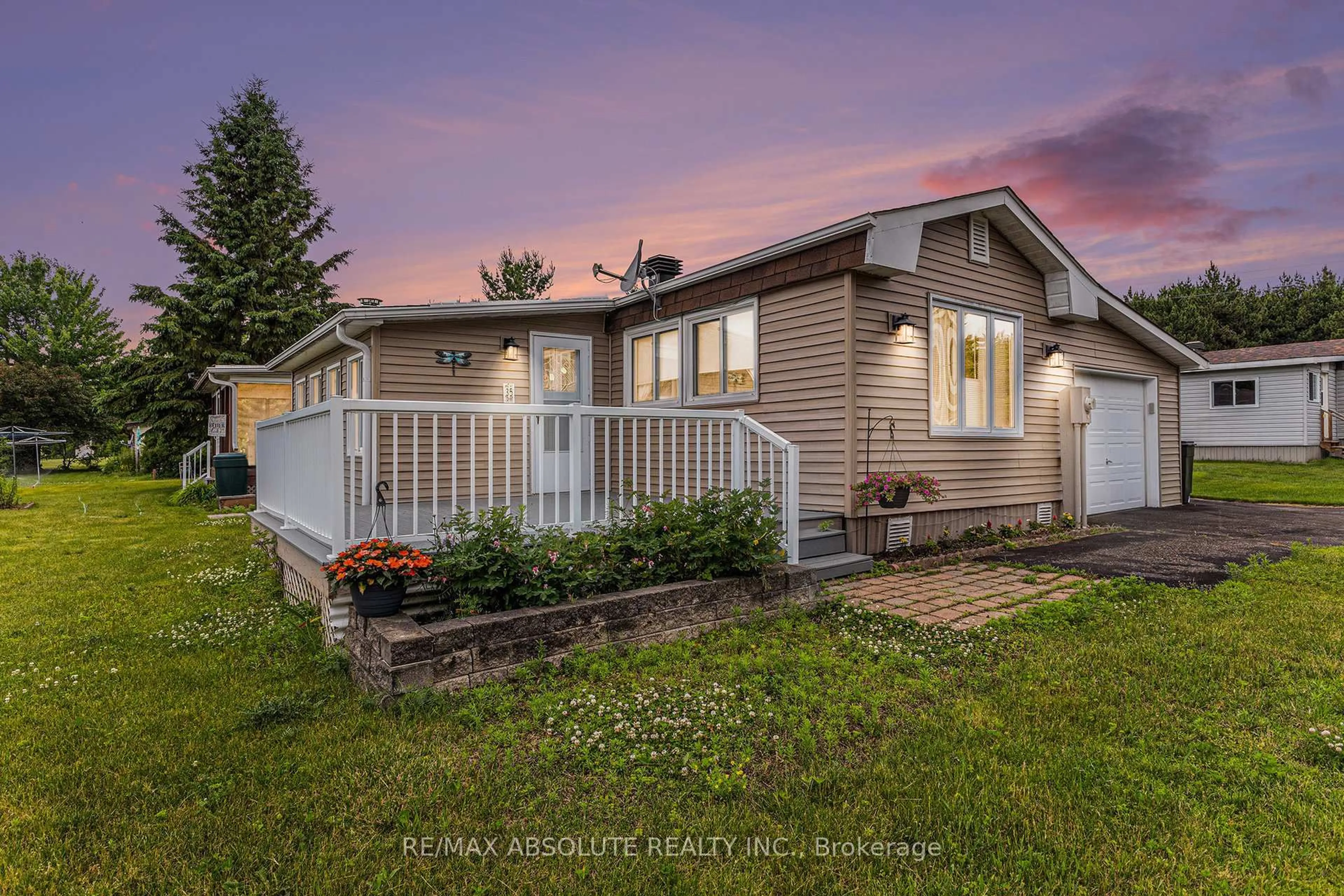 Home with vinyl exterior material, street for 35 Woodside Lane, White Lake Ontario K0A 3L0