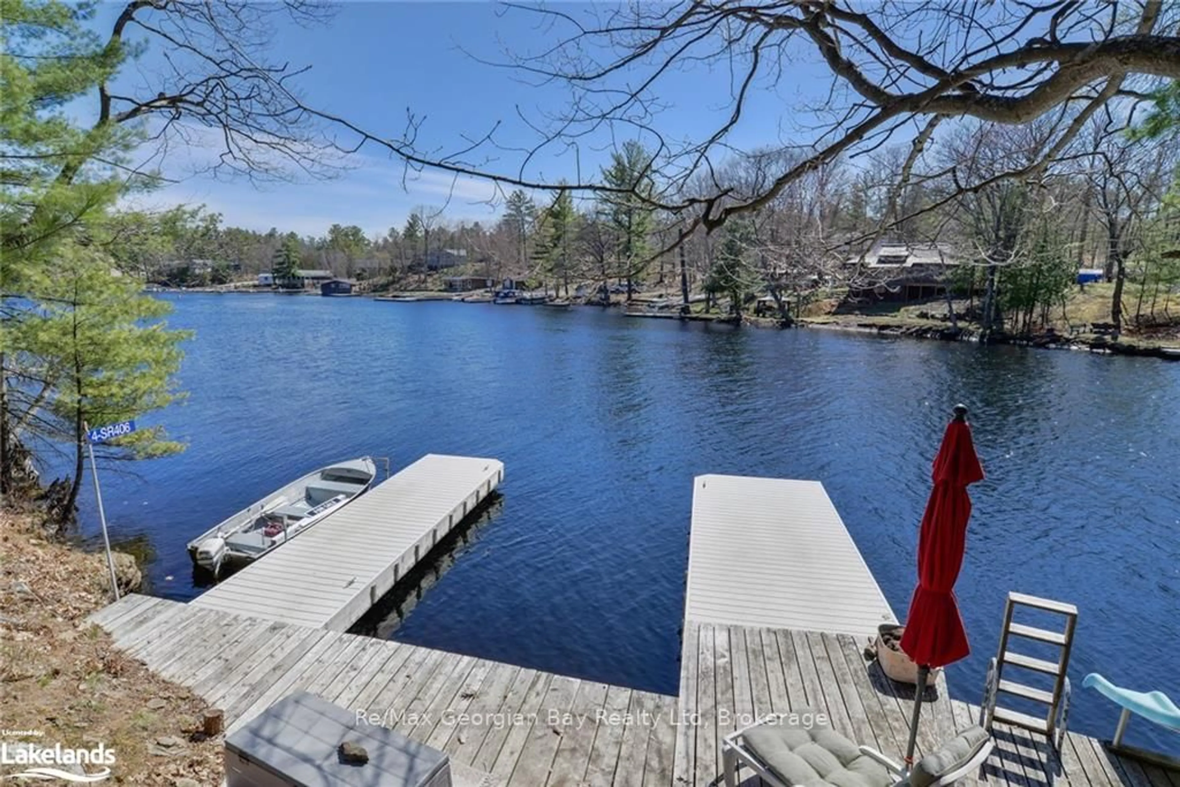 Patio, water/lake/river/ocean view for 4 SEVERN RIVER SR406, Muskoka Lakes Ontario L0K 1E0