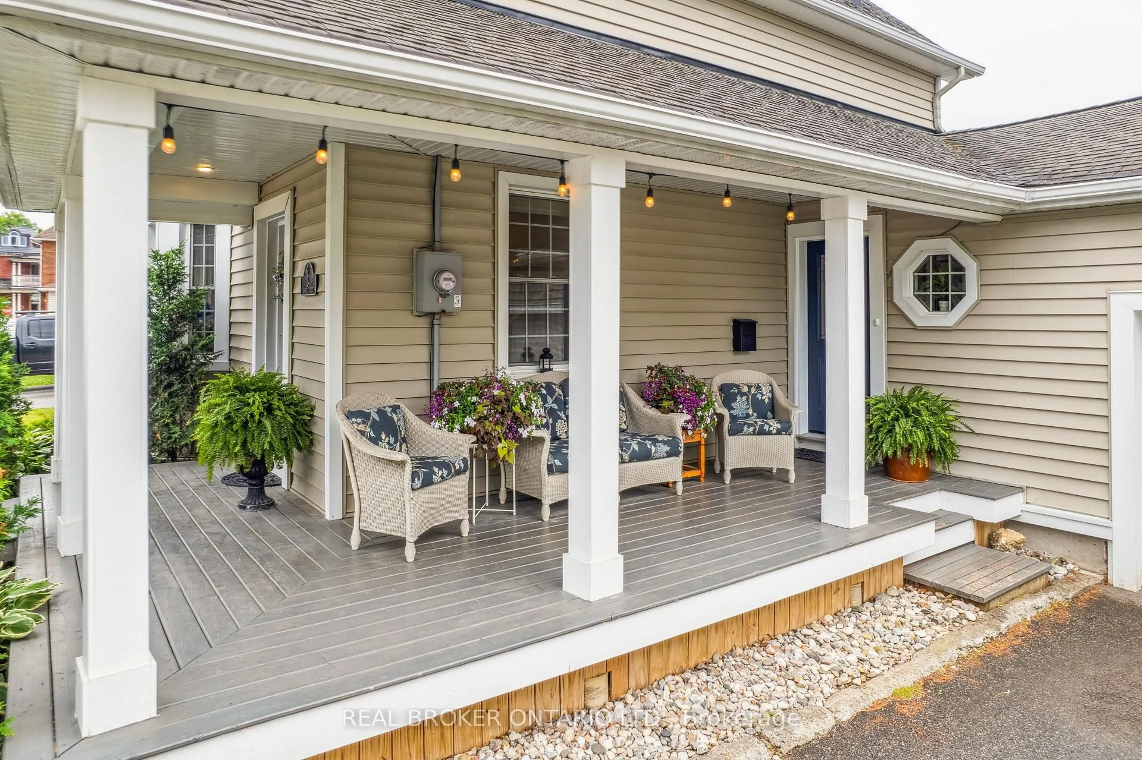 Unknown for 24 Charles St, Carleton Place Ontario K7C 2Y1