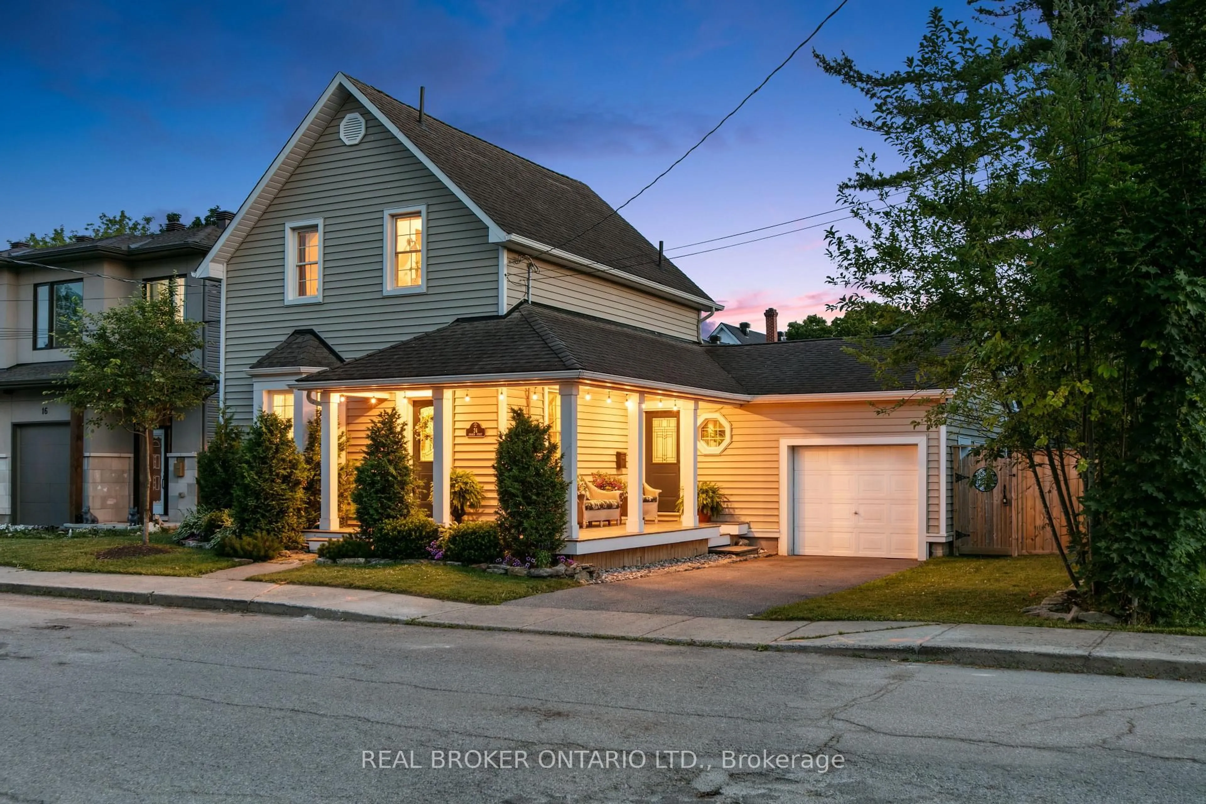 Unknown for 24 Charles St, Carleton Place Ontario K7C 2Y1