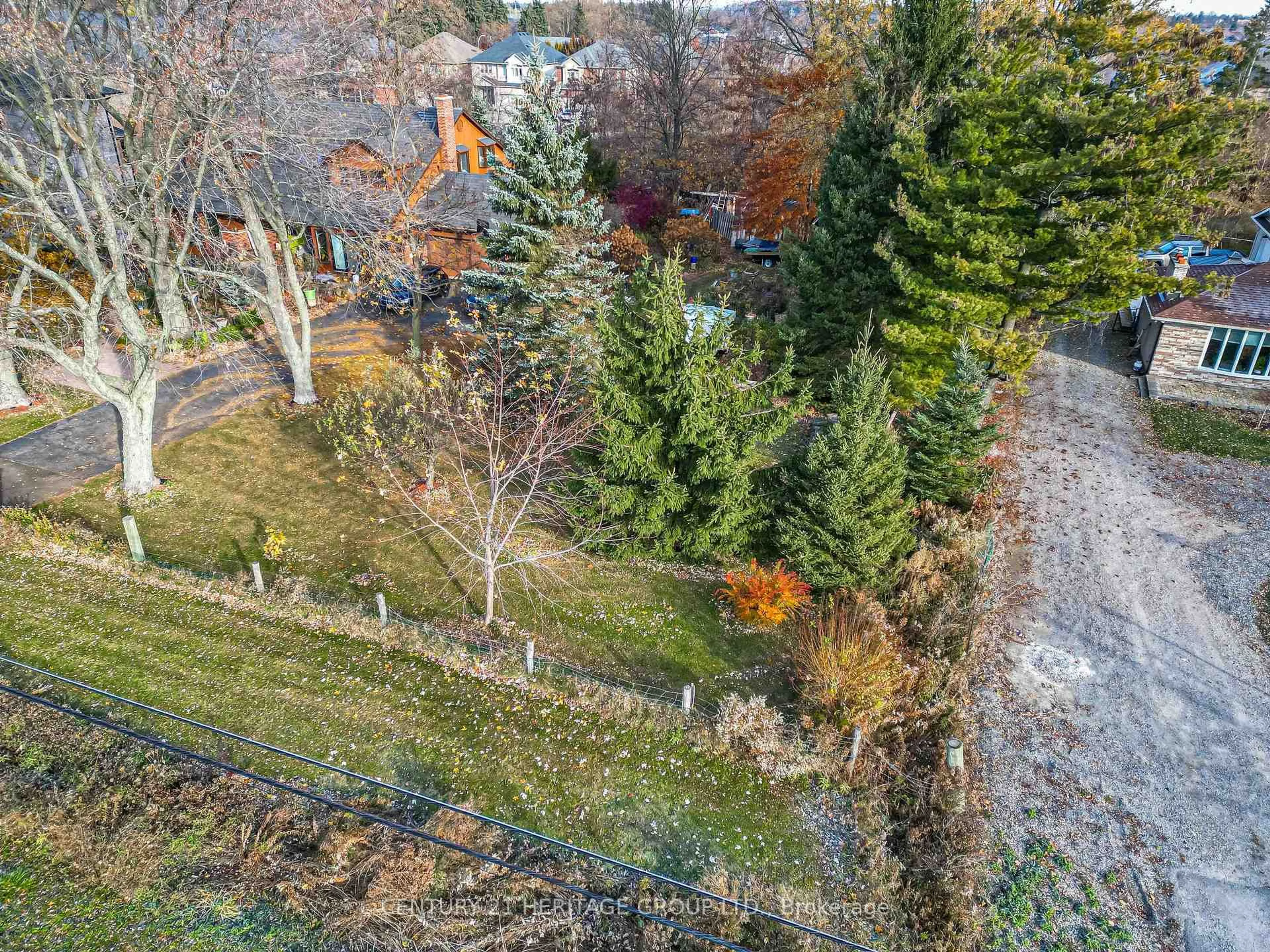A pic from outside/outdoor area/front of a property/back of a property/a pic from drone, forest/trees view for 9868 Twenty Rd, Hamilton Ontario L0R 1W0