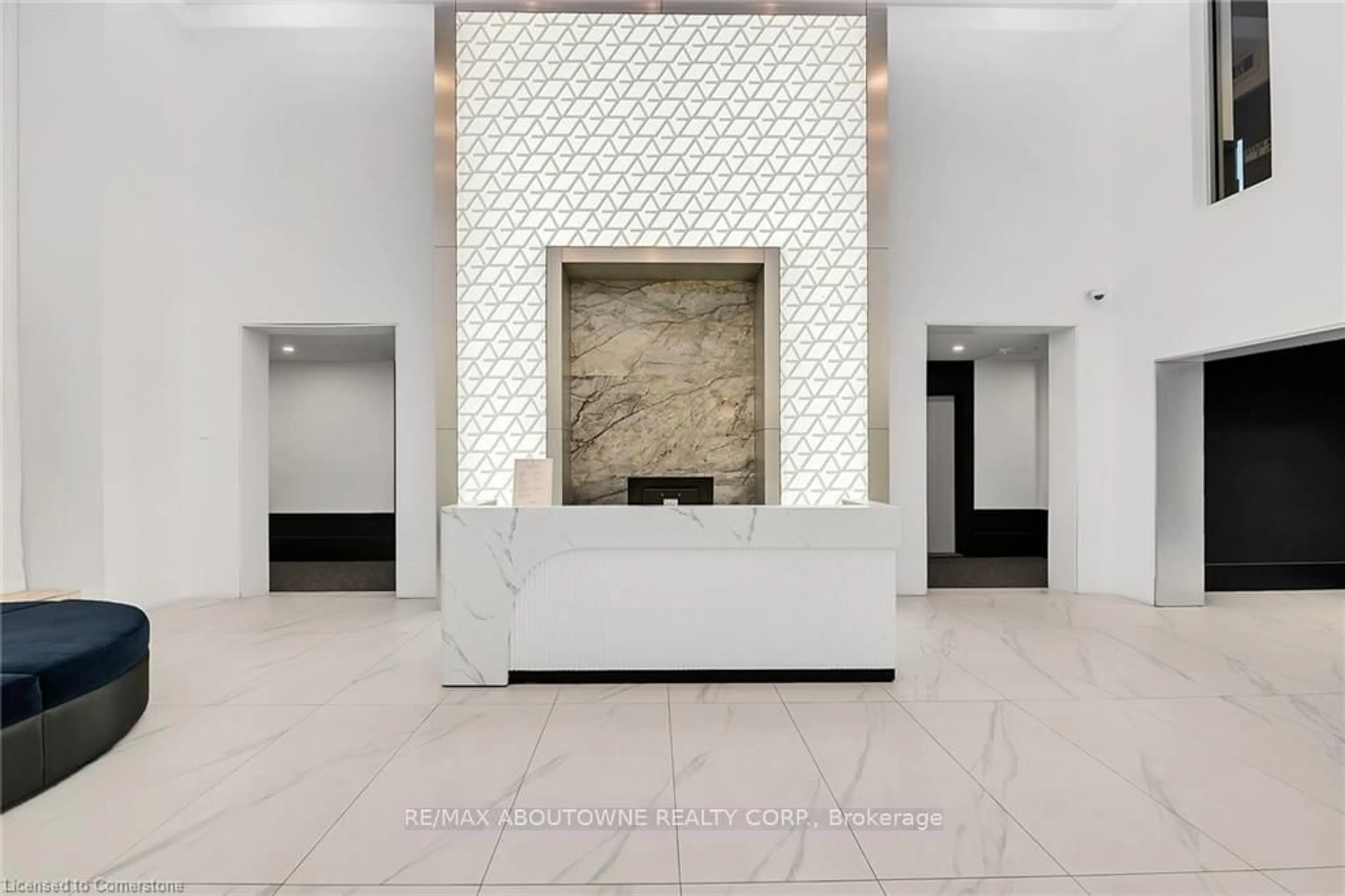 Lobby for 16 Concord Pl #621, Grimsby Ontario L3M 0J1
