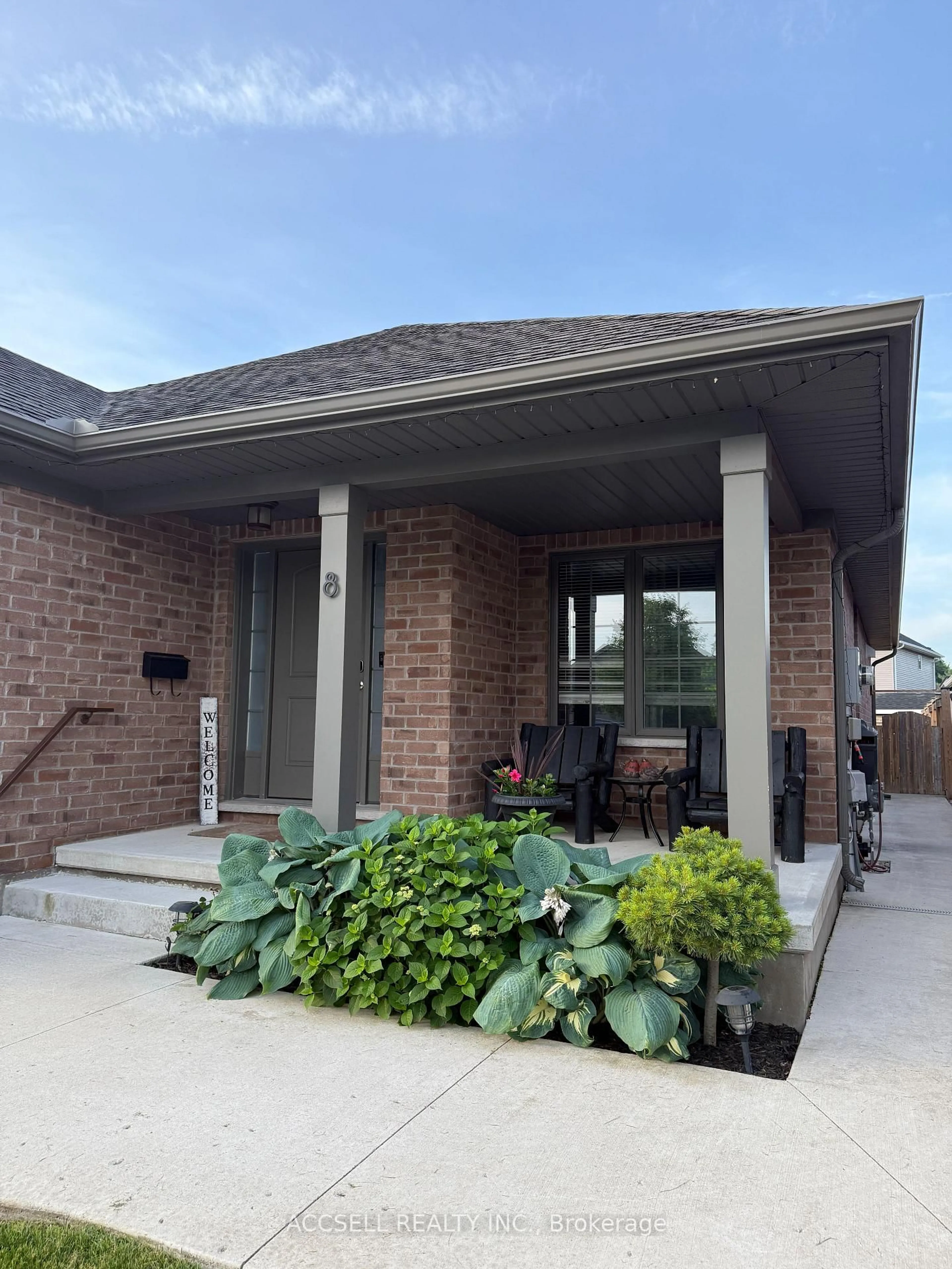 Home with brick exterior material, street for 8 Bridle Path, St. Thomas Ontario N5R 0C1