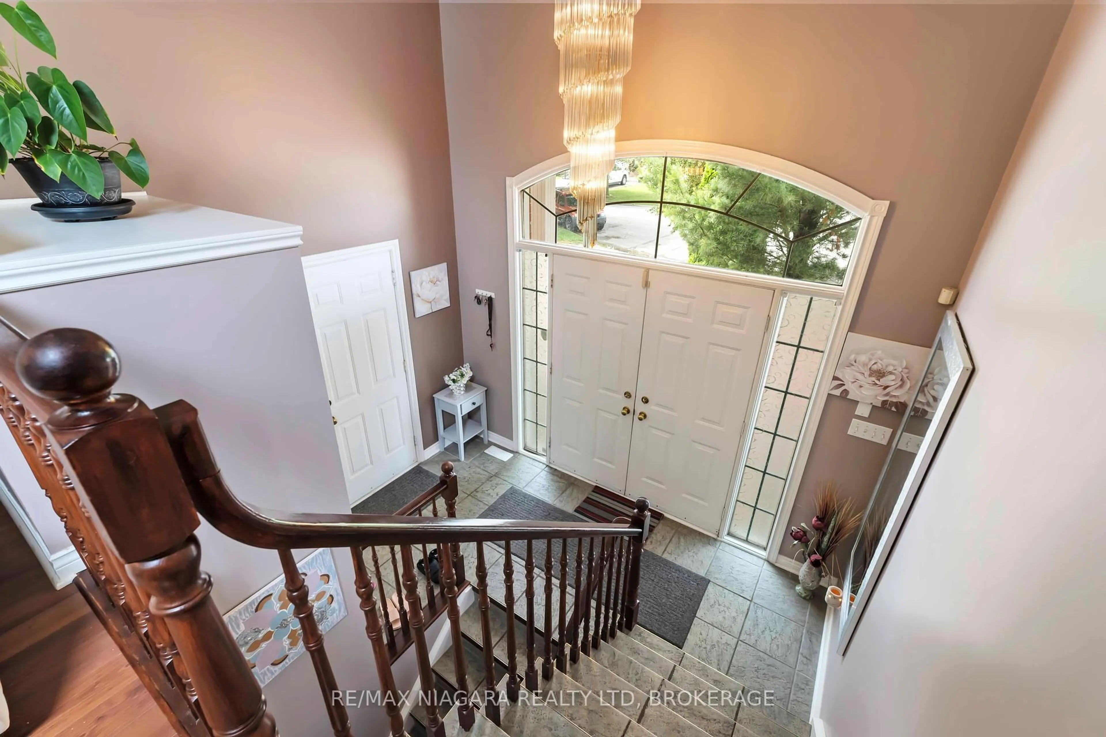Unknown for 7989 Harvest Cres, Niagara Falls Ontario L2H 3G6