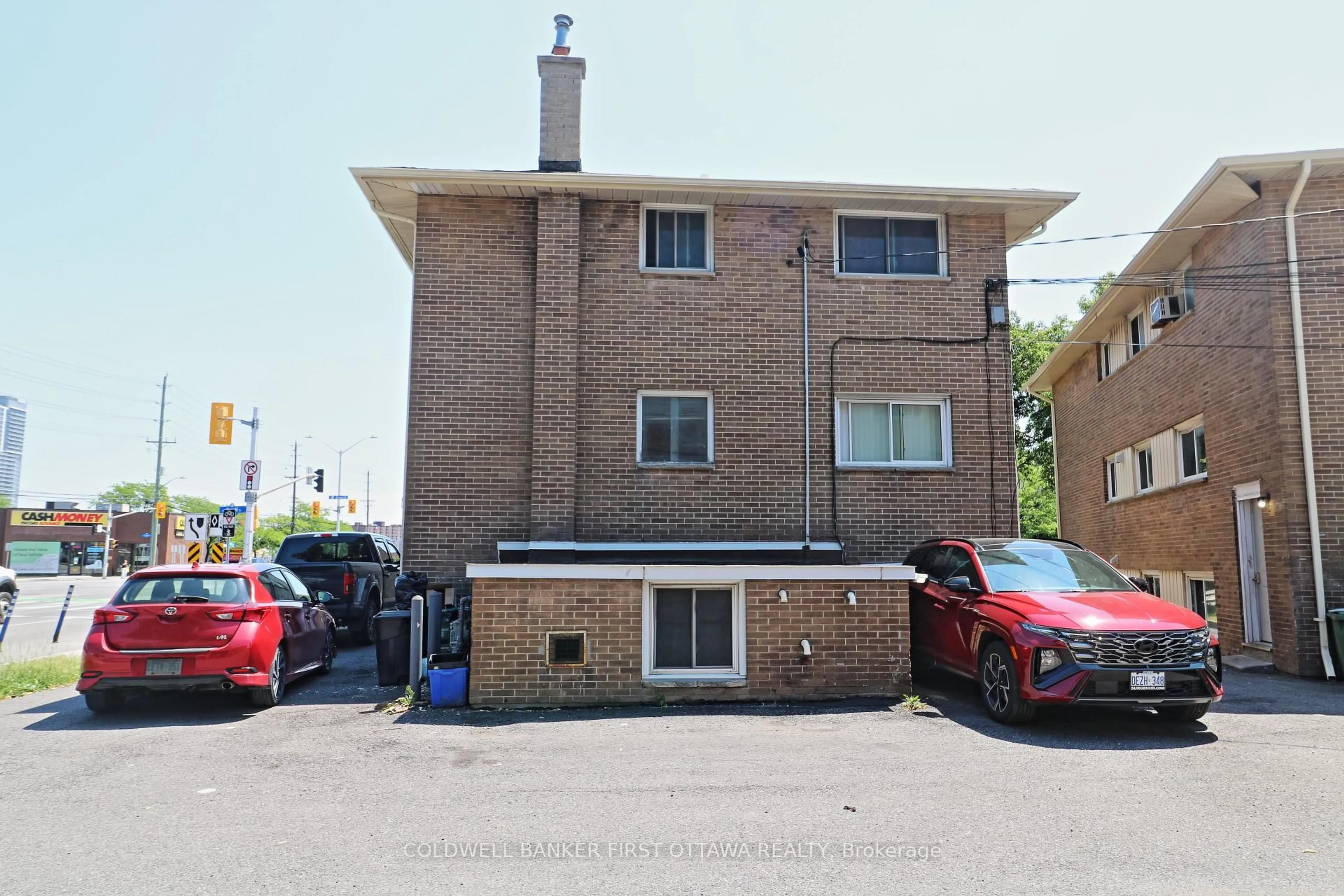 Unknown for 609 Donald St, Ottawa Ontario K1K 1L3