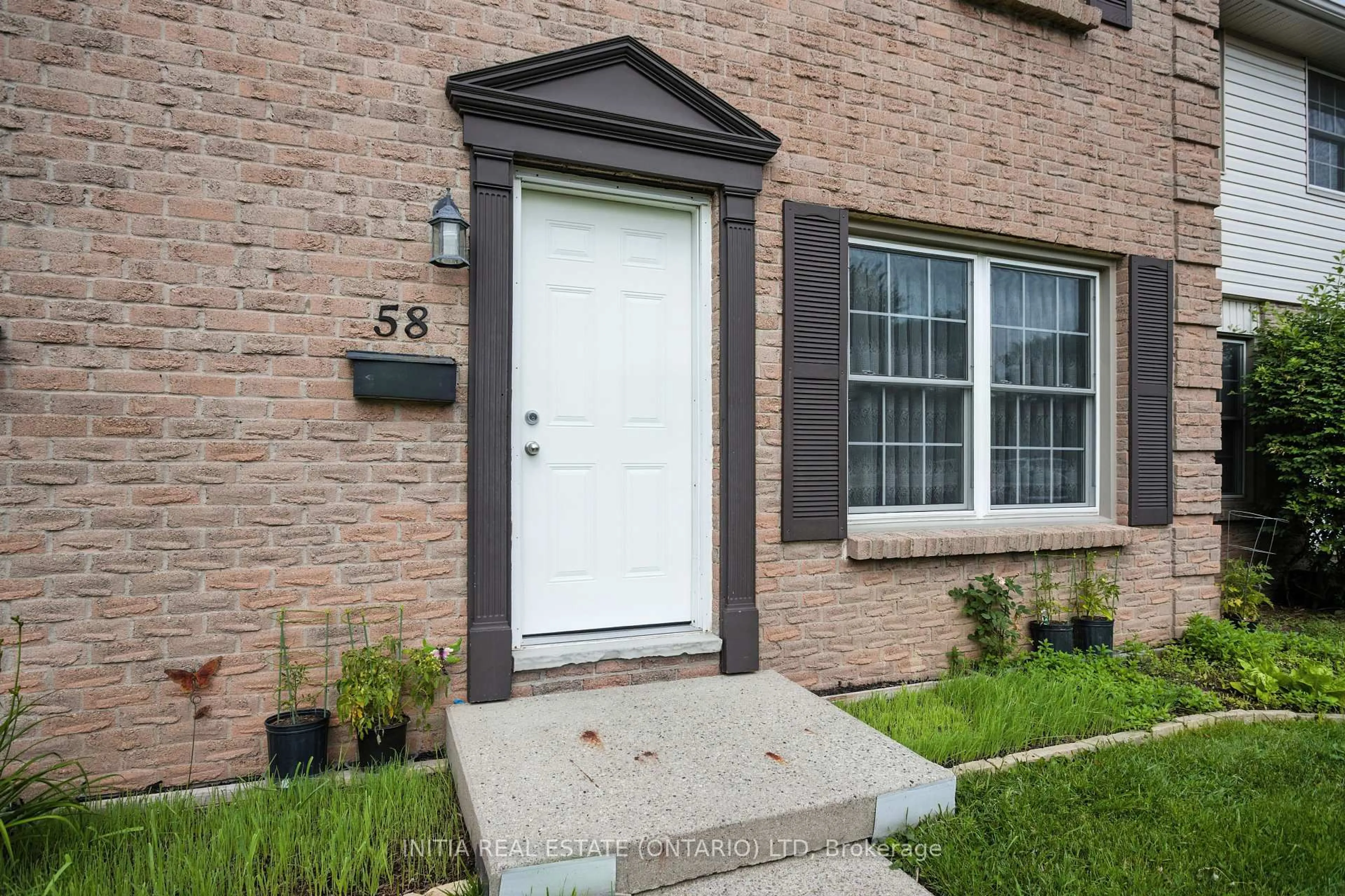Home with brick exterior material, street for 1725 Ernest Ave #58, London South Ontario N6E 2W3