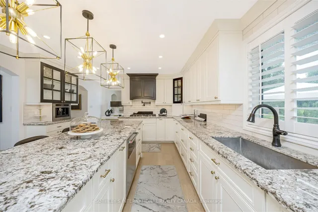 Additional property image - 10 Meander Clse