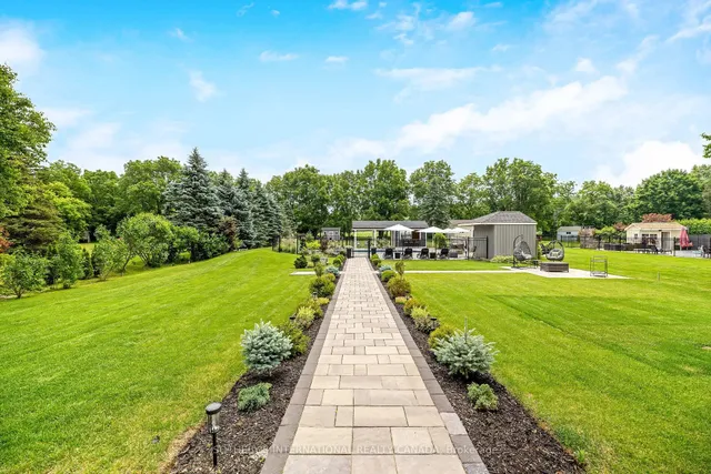 Additional property image - 10 Meander Clse