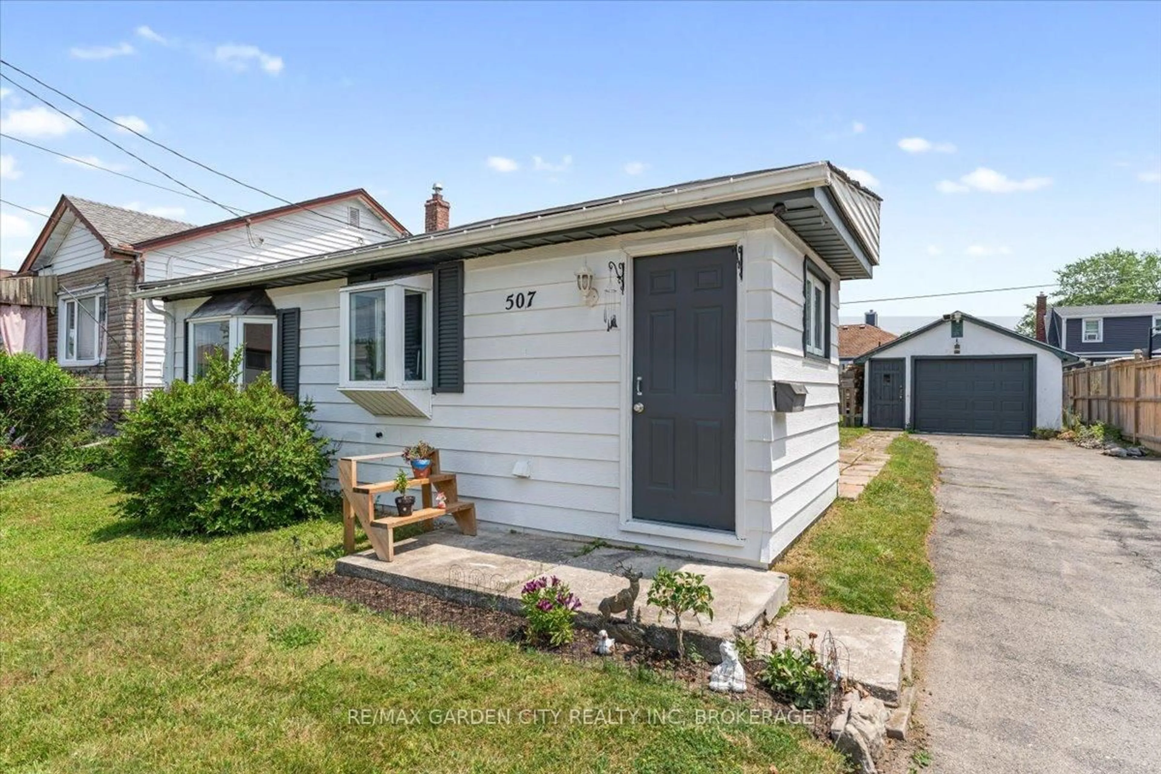 Shed for 507 Harriet St, Welland Ontario L3B 2H9
