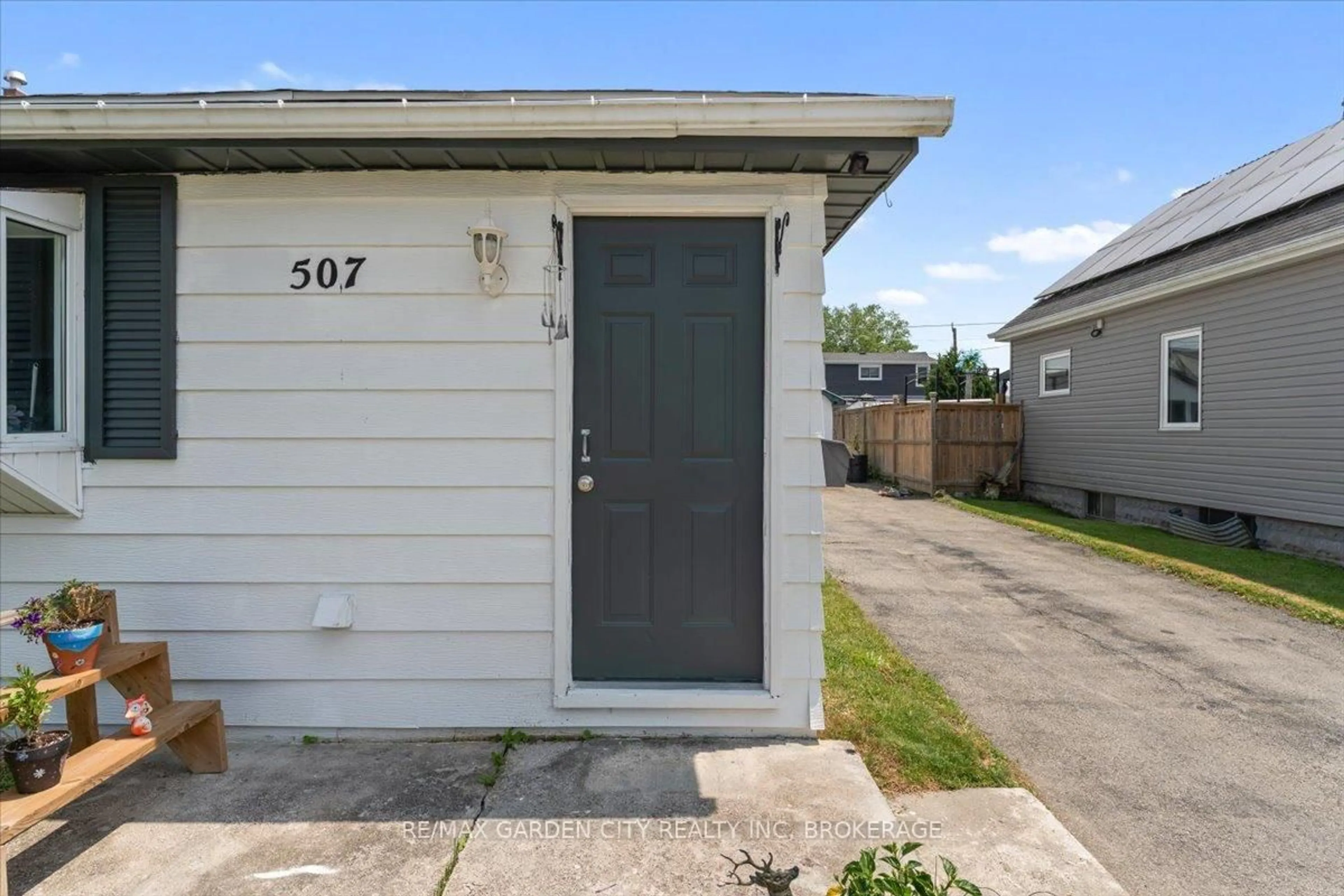 Unknown for 507 Harriet St, Welland Ontario L3B 2H9
