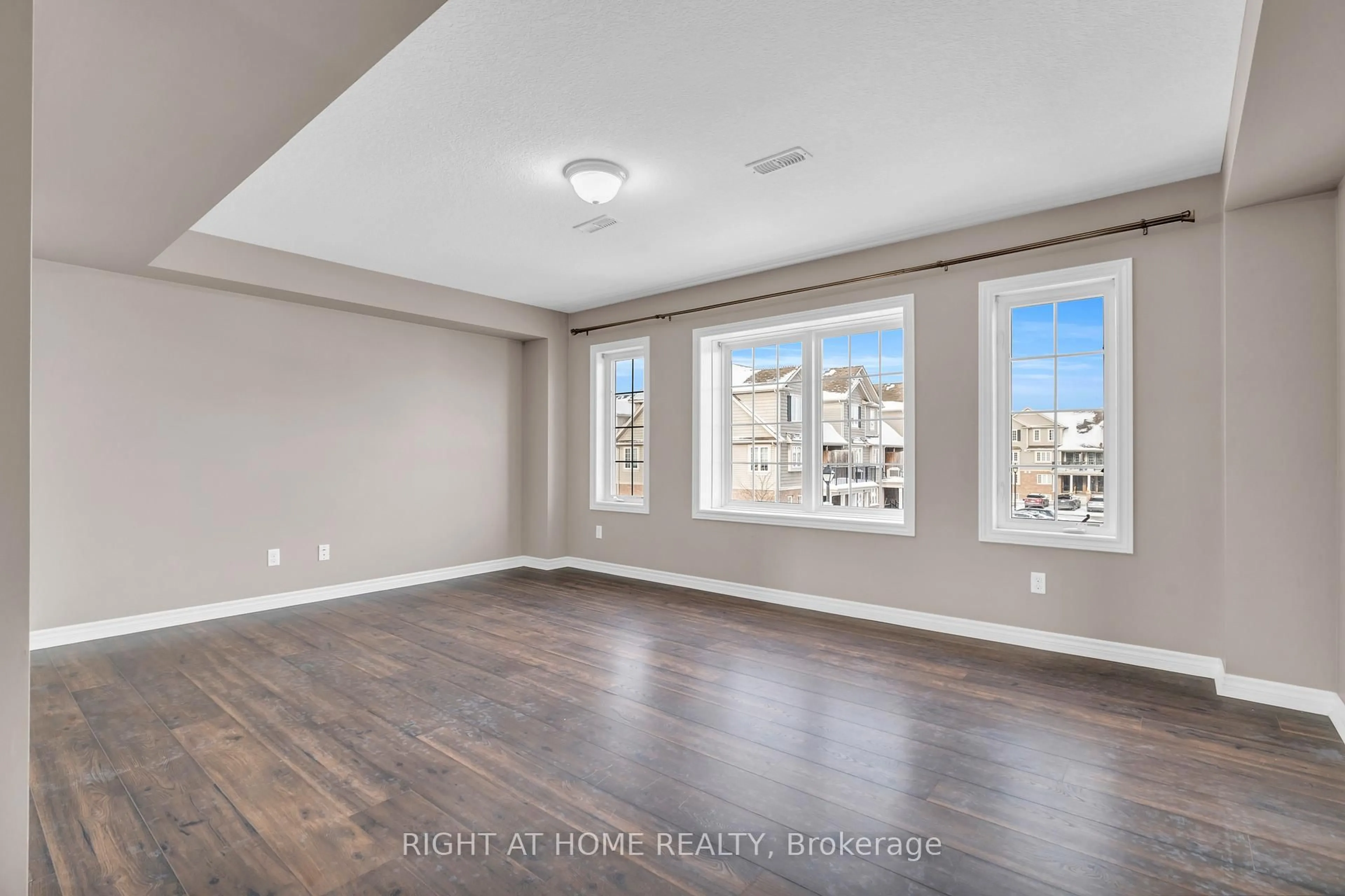 A pic of a room for 630 Woodlawn Rd #B, Guelph Ontario N1E 0K4