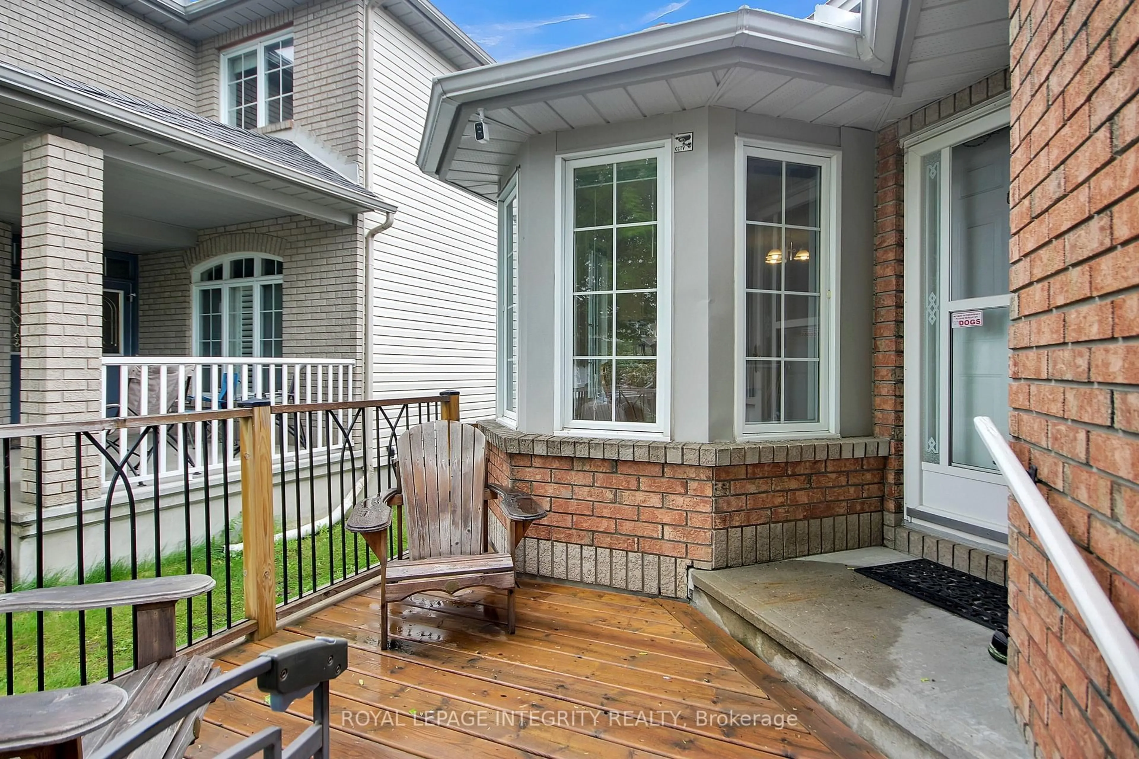 Patio, street for 22 Halkirk Ave, Ottawa Ontario K2V 1B5