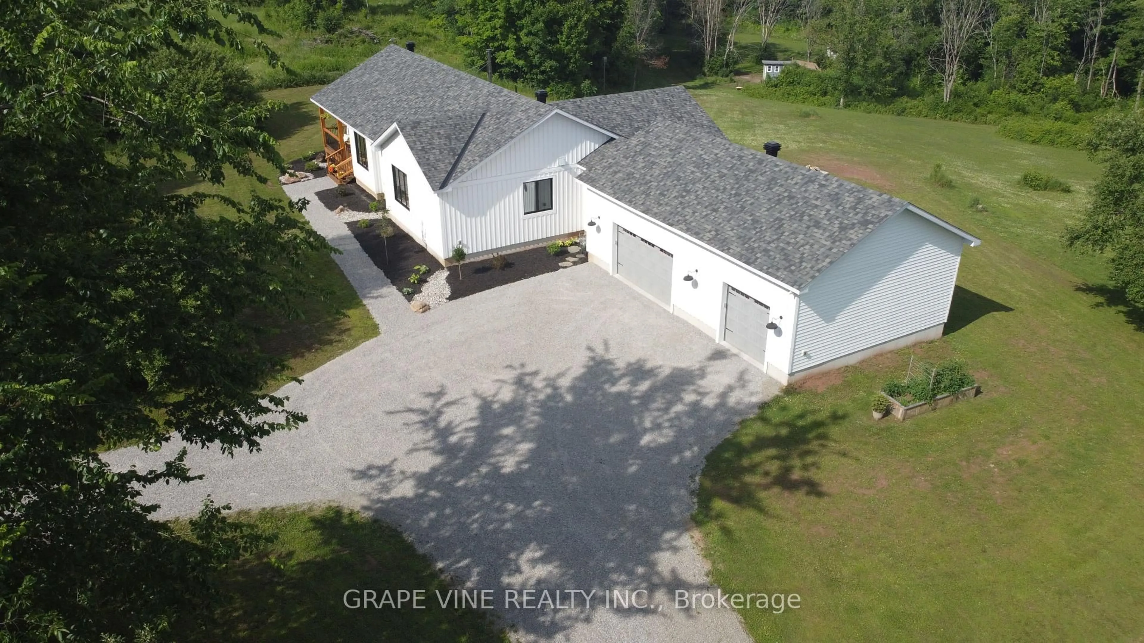 A pic from outside/outdoor area/front of a property/back of a property/a pic from drone, water/lake/river/ocean view for 4421M Old Kingston Rd, Rideau Lakes Ontario K0G 1V0