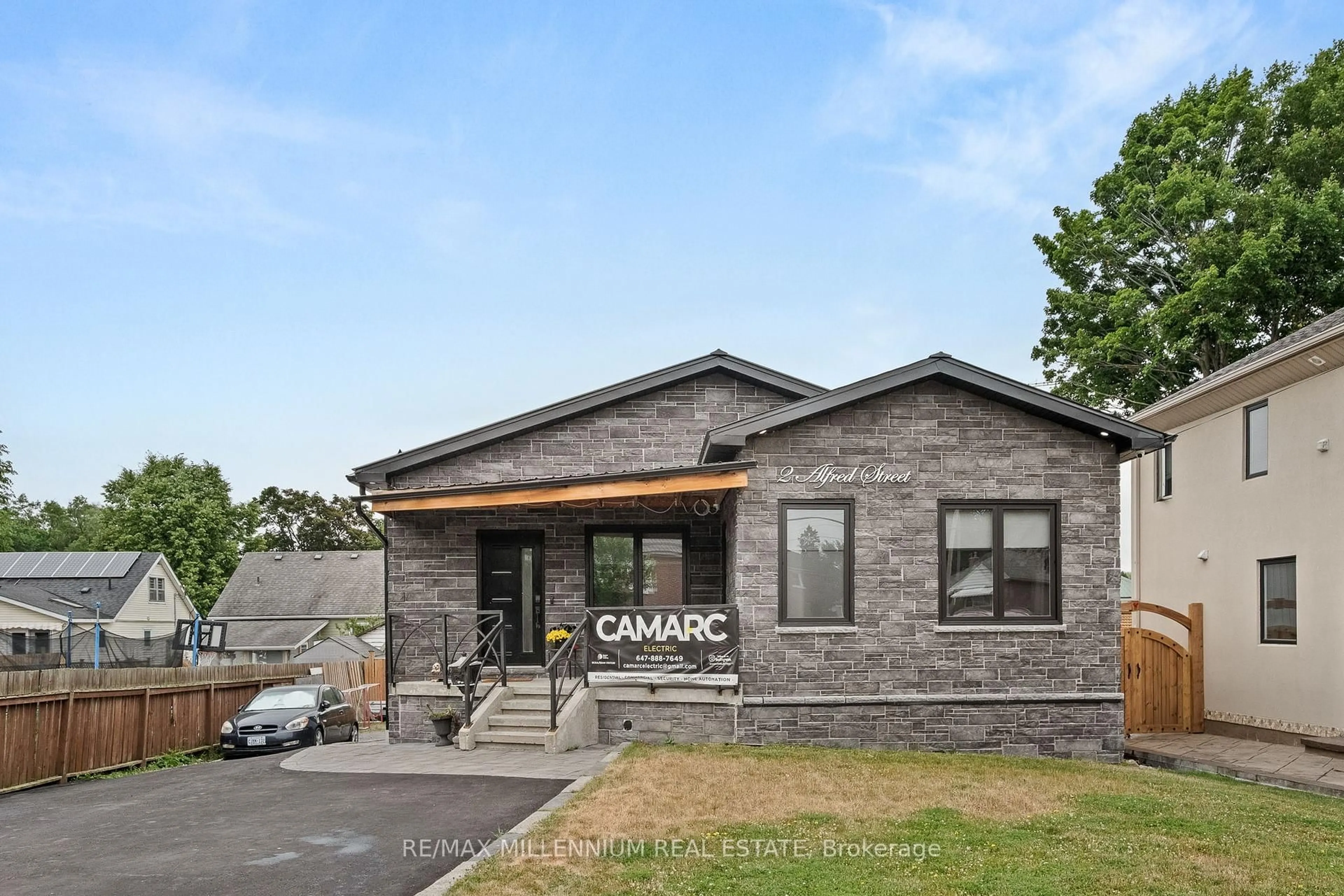 Home with brick exterior material, building for 2 Alfred St, Port Hope Ontario L1A 2W7