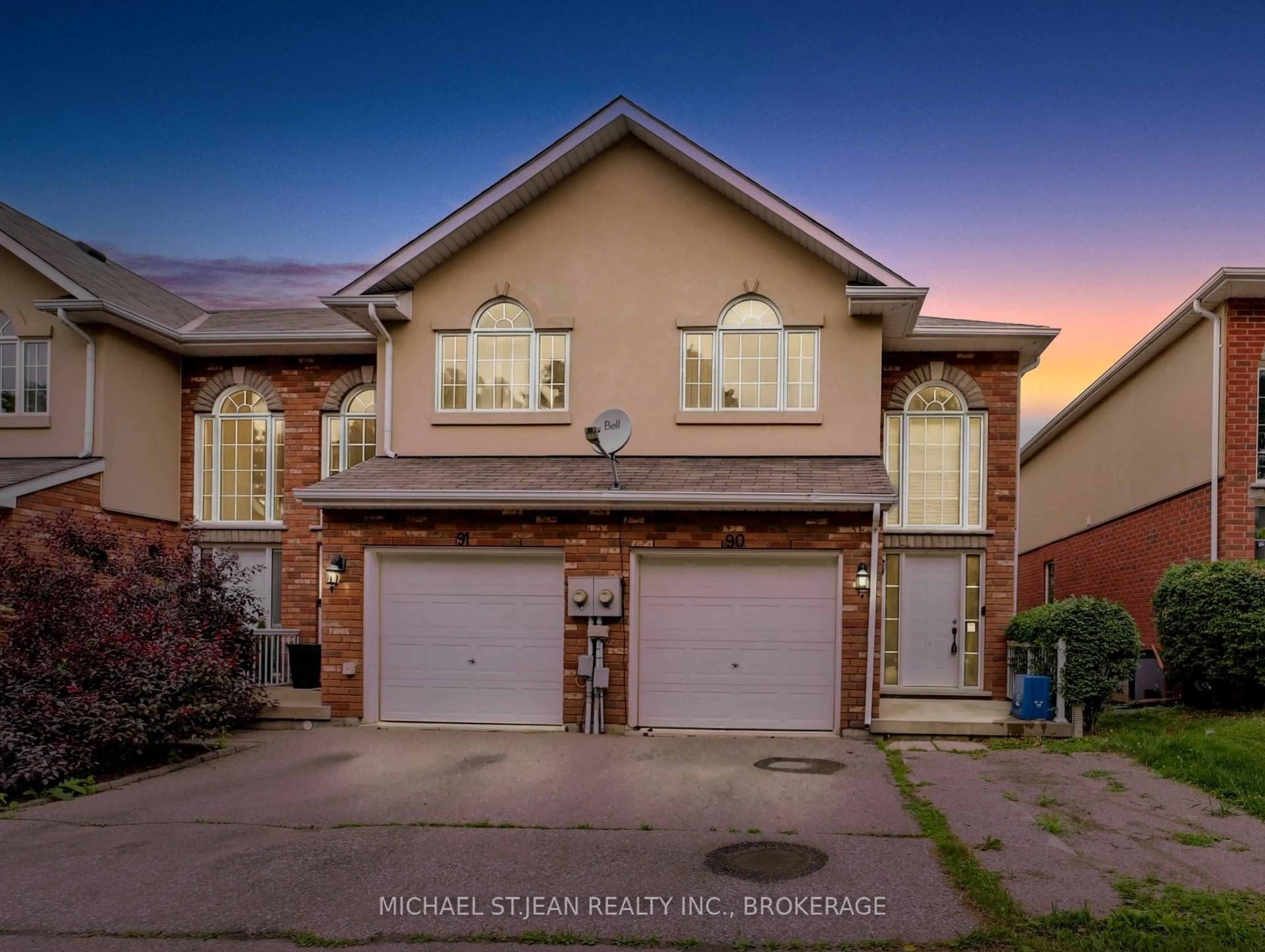 Home with brick exterior material, street for 20 McConkey Cres #90, Brantford Ontario N3S 0C1
