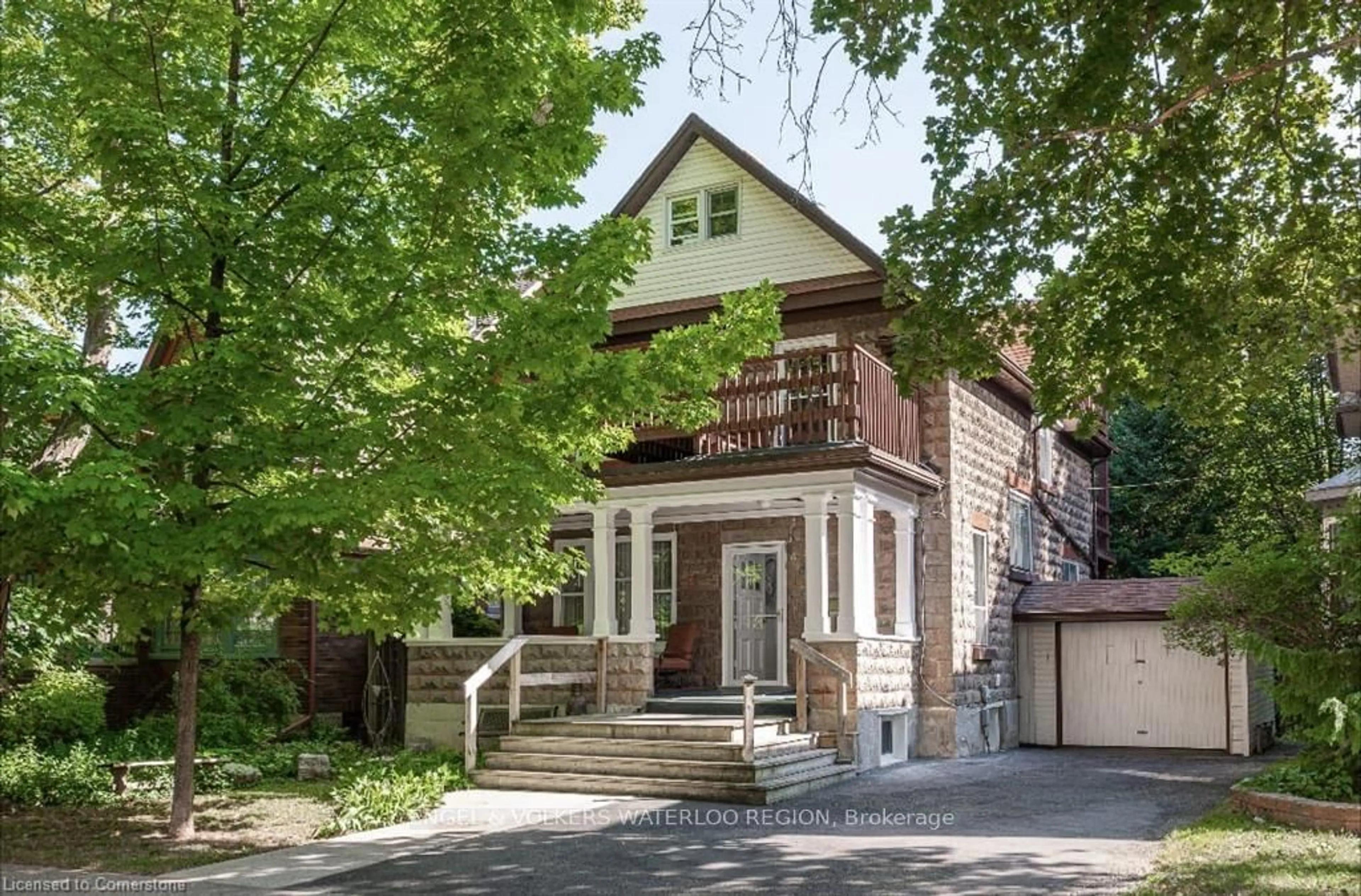 Home with brick exterior material, street for 40 Menno St, Waterloo Ontario N2L 2A7