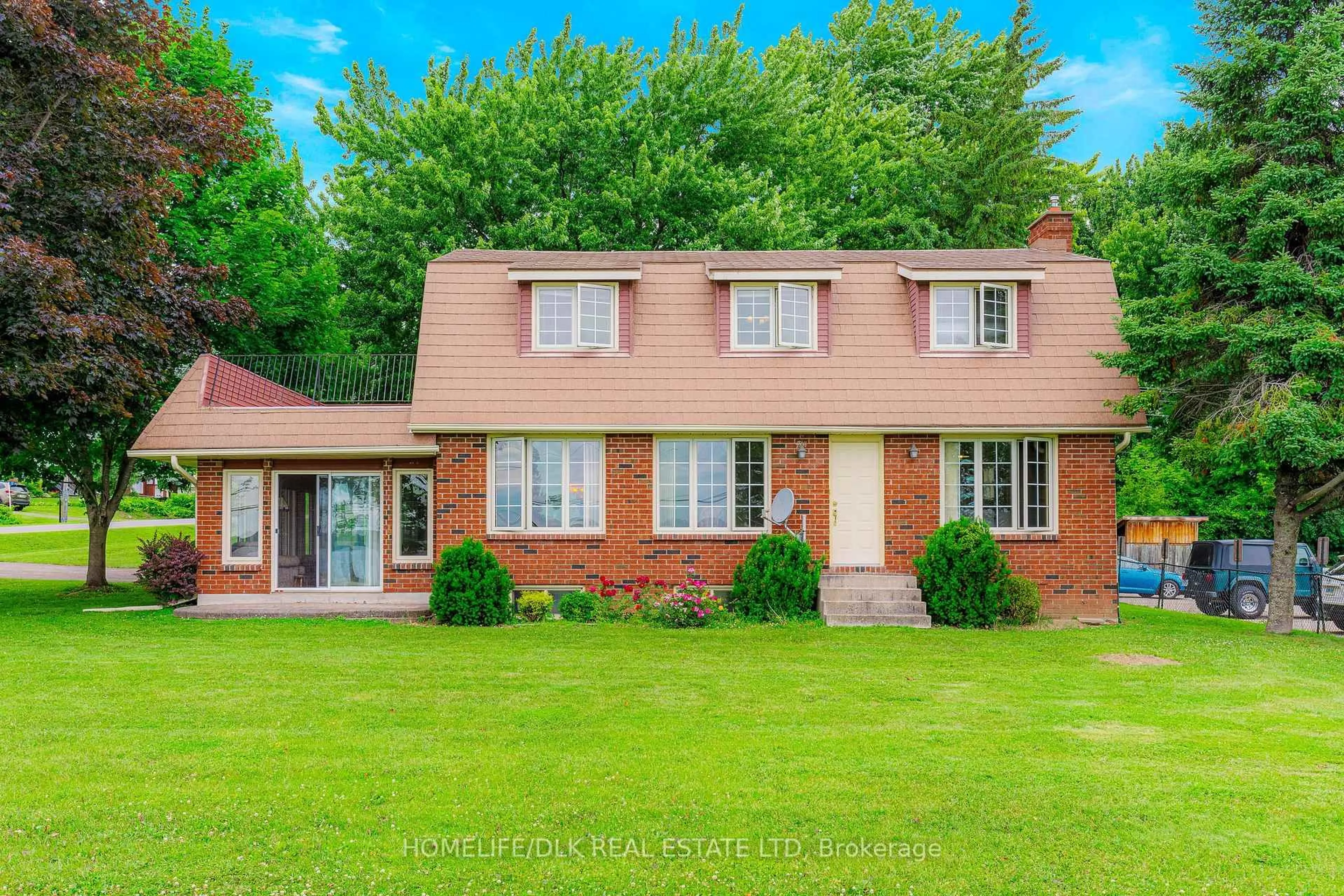 Home with brick exterior material, street for 1 Wood St, Augusta Ontario K6V 5T1
